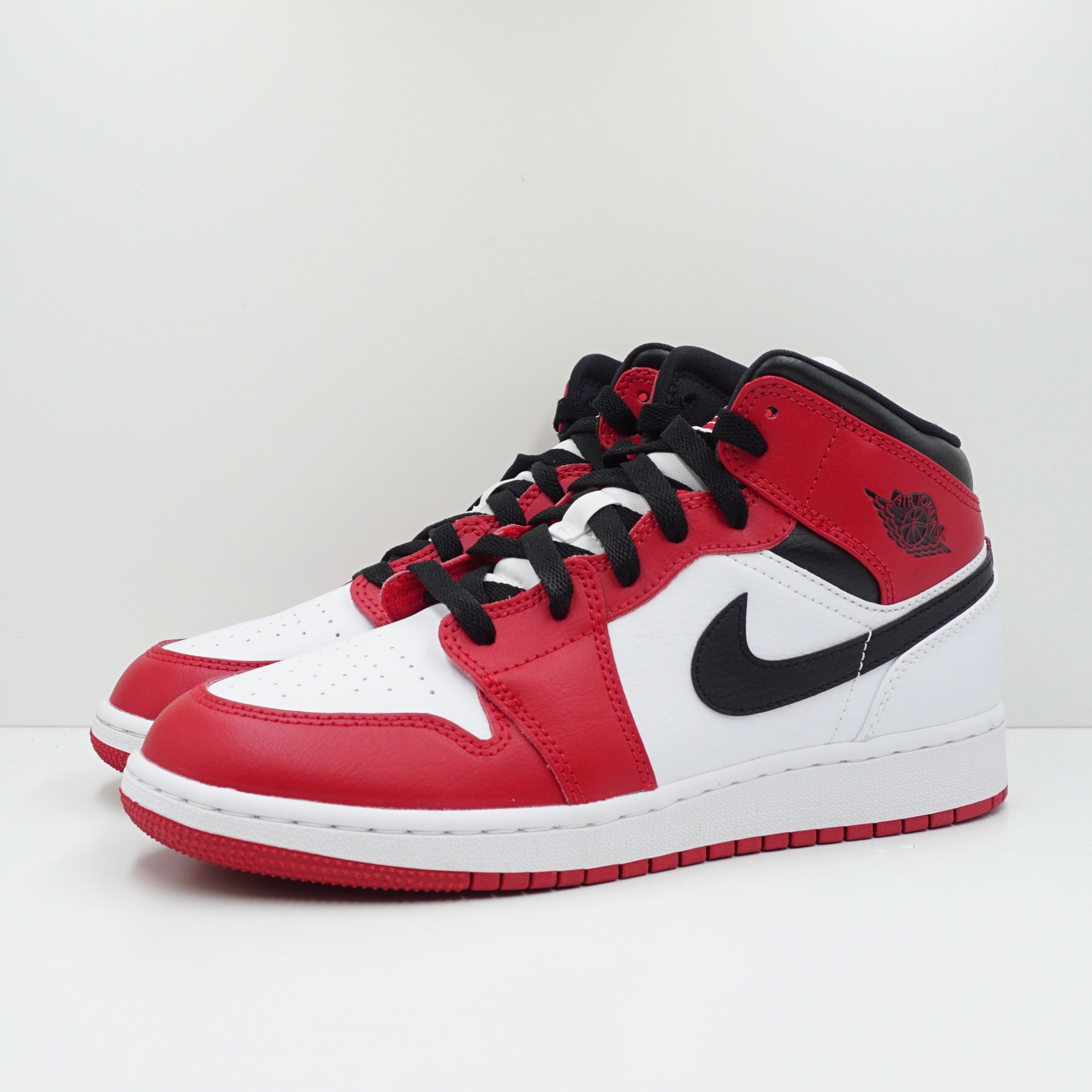 Jordan 1 Mid Chicago (2020) (GS)