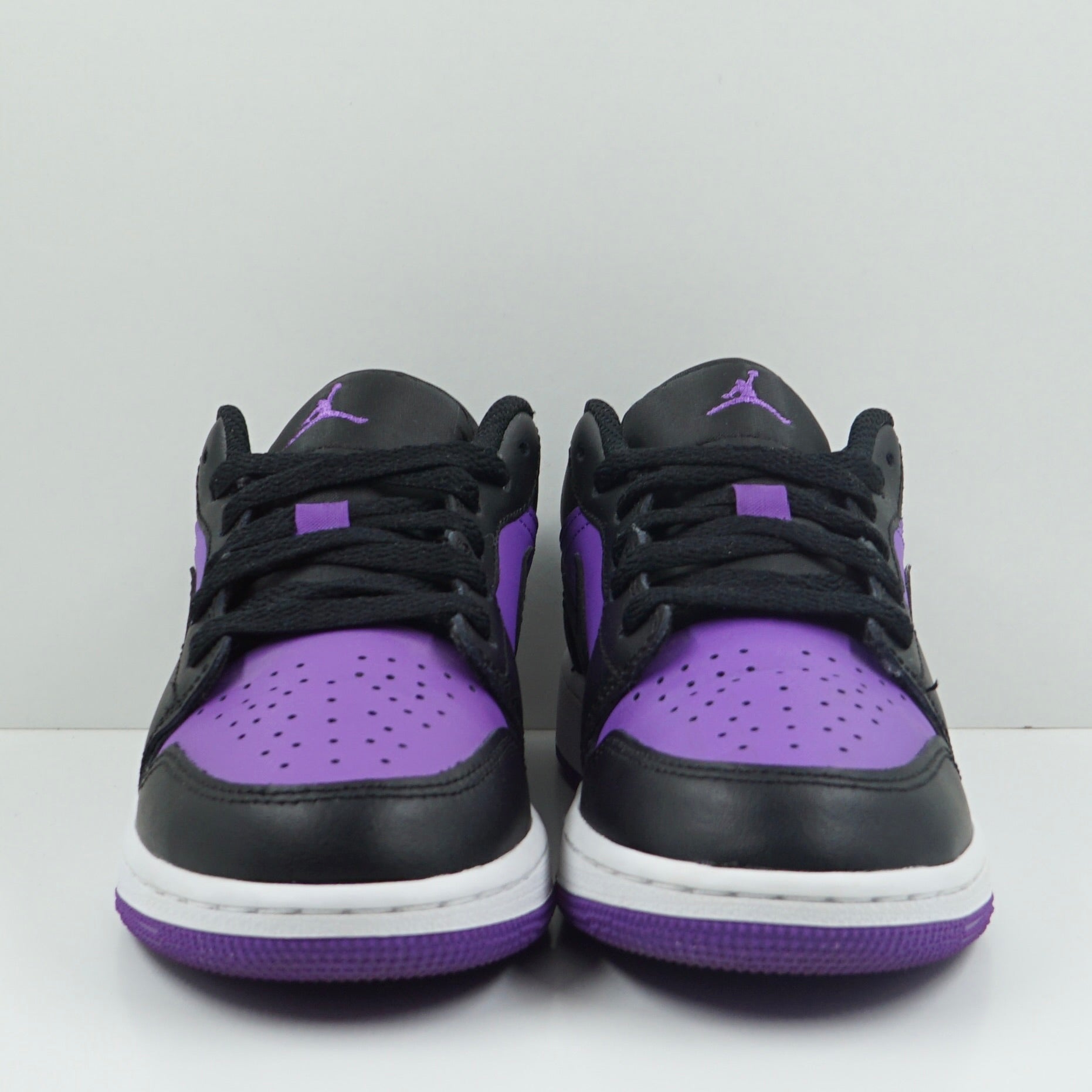 Jordan 1 Low Purple Venom (GS)