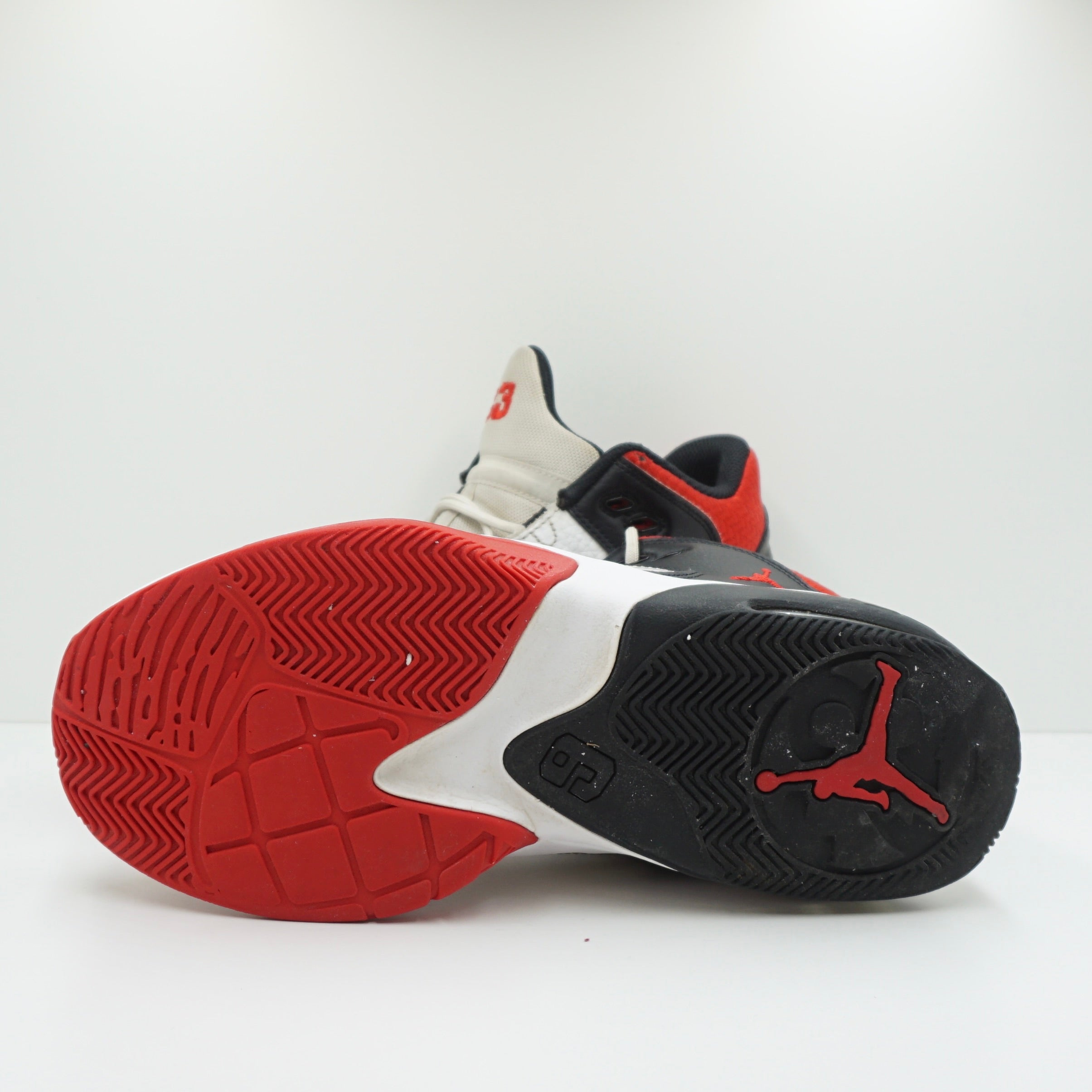 Jordan Max Aura 3 White