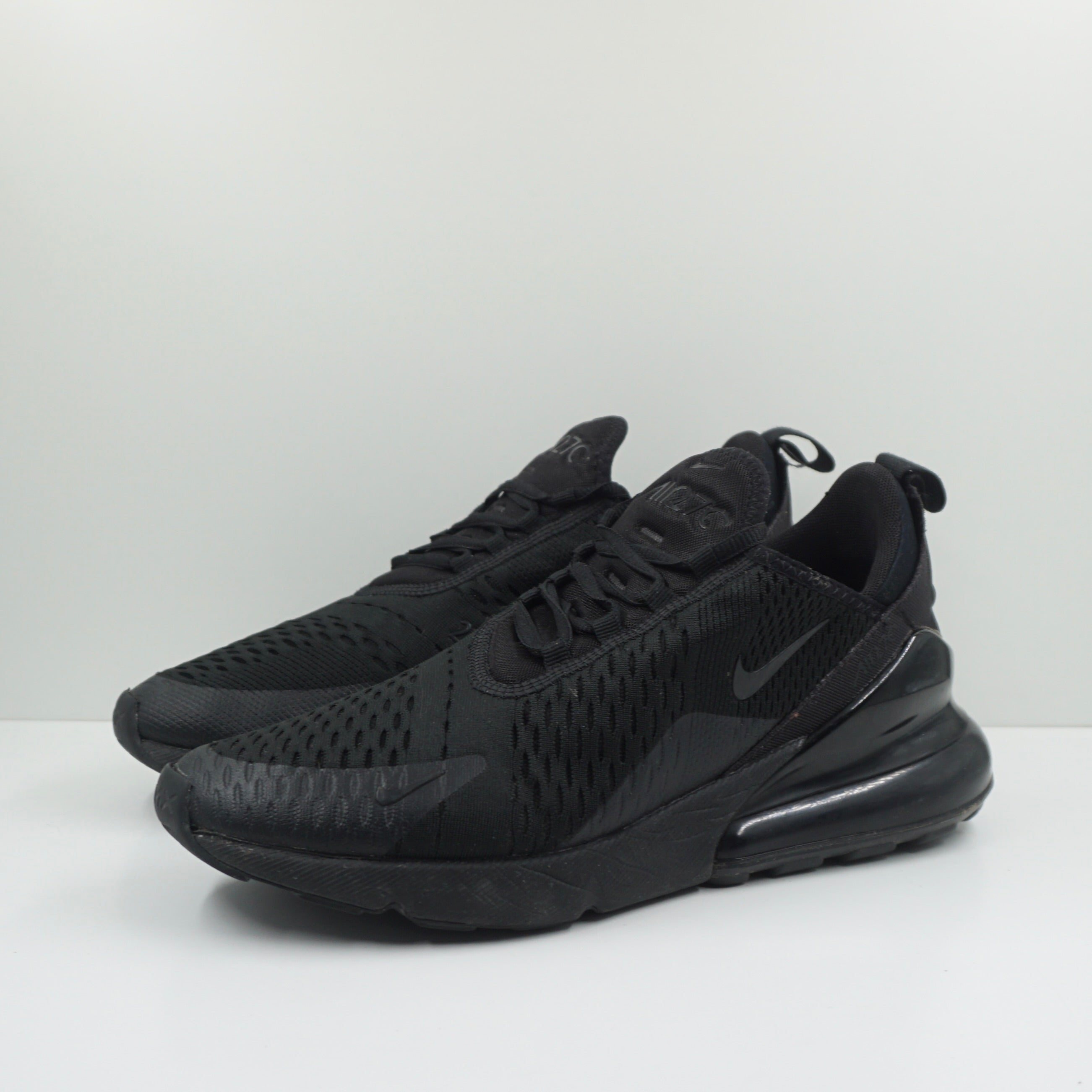 Nike Air Max 270 Triple Black