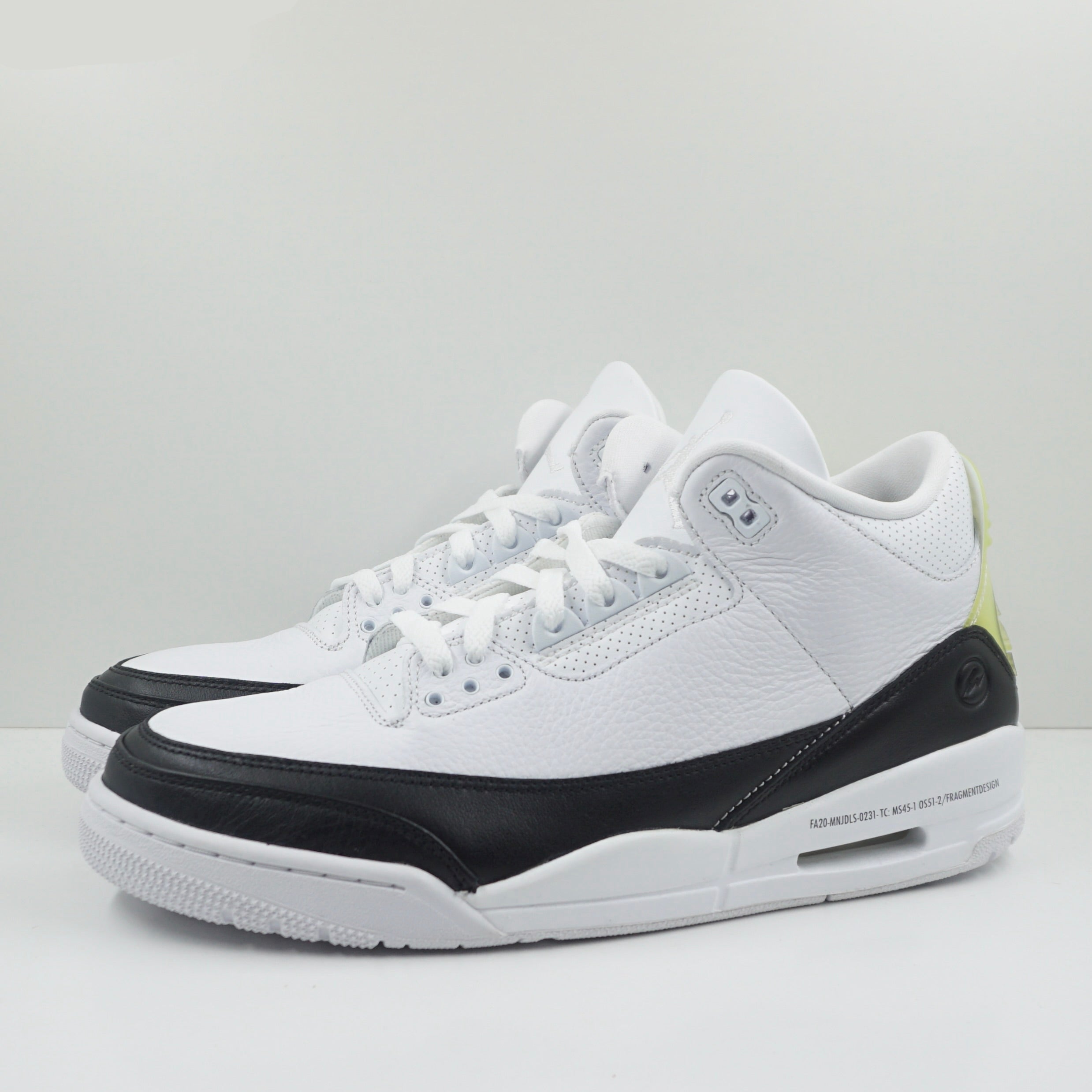 Jordan 3 Retro Fragment