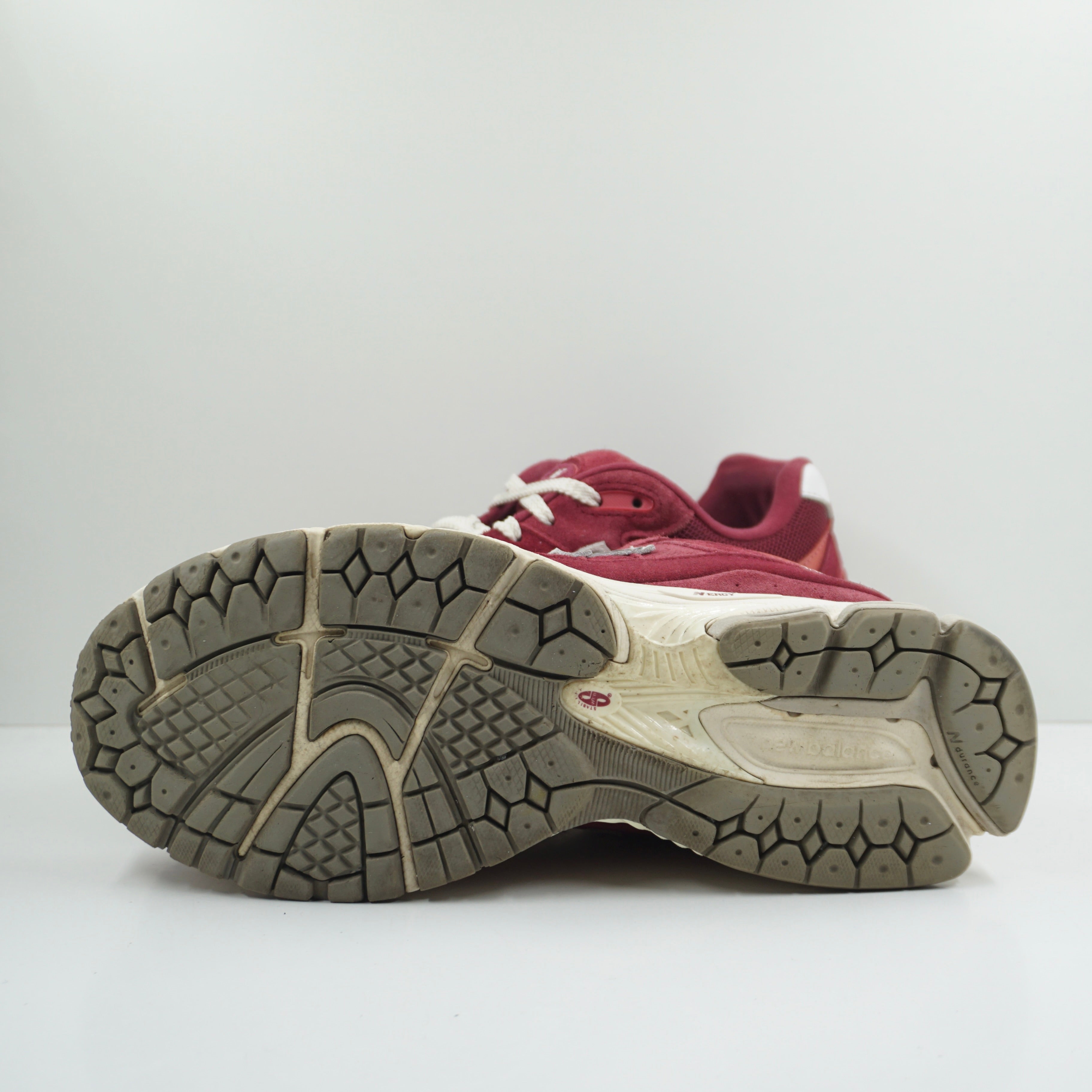 New Balance 2002R Bordeaux