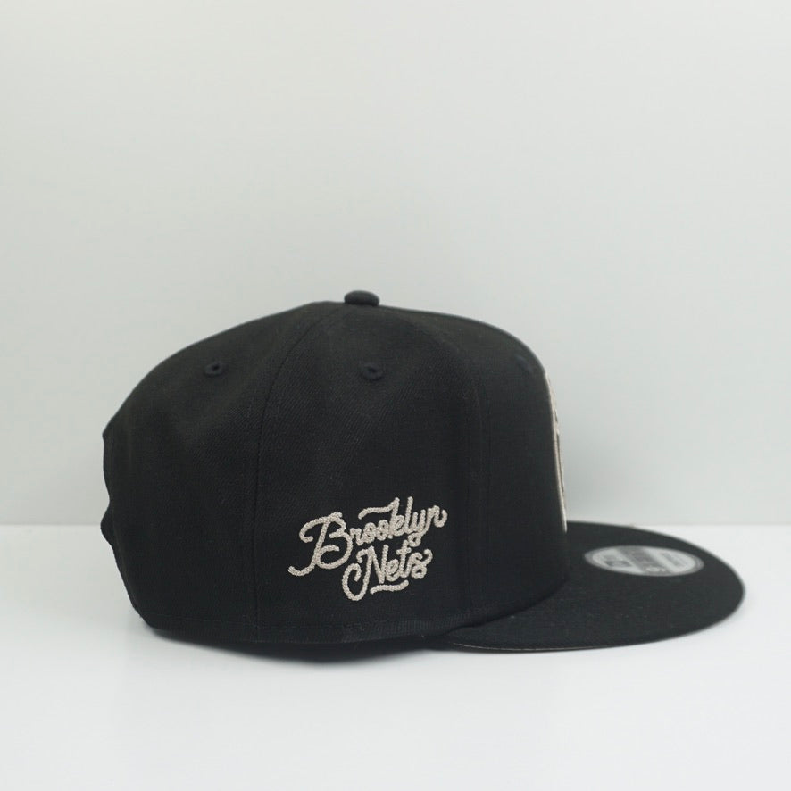 New Era Brooklyn Nets Logo Snapback Cap