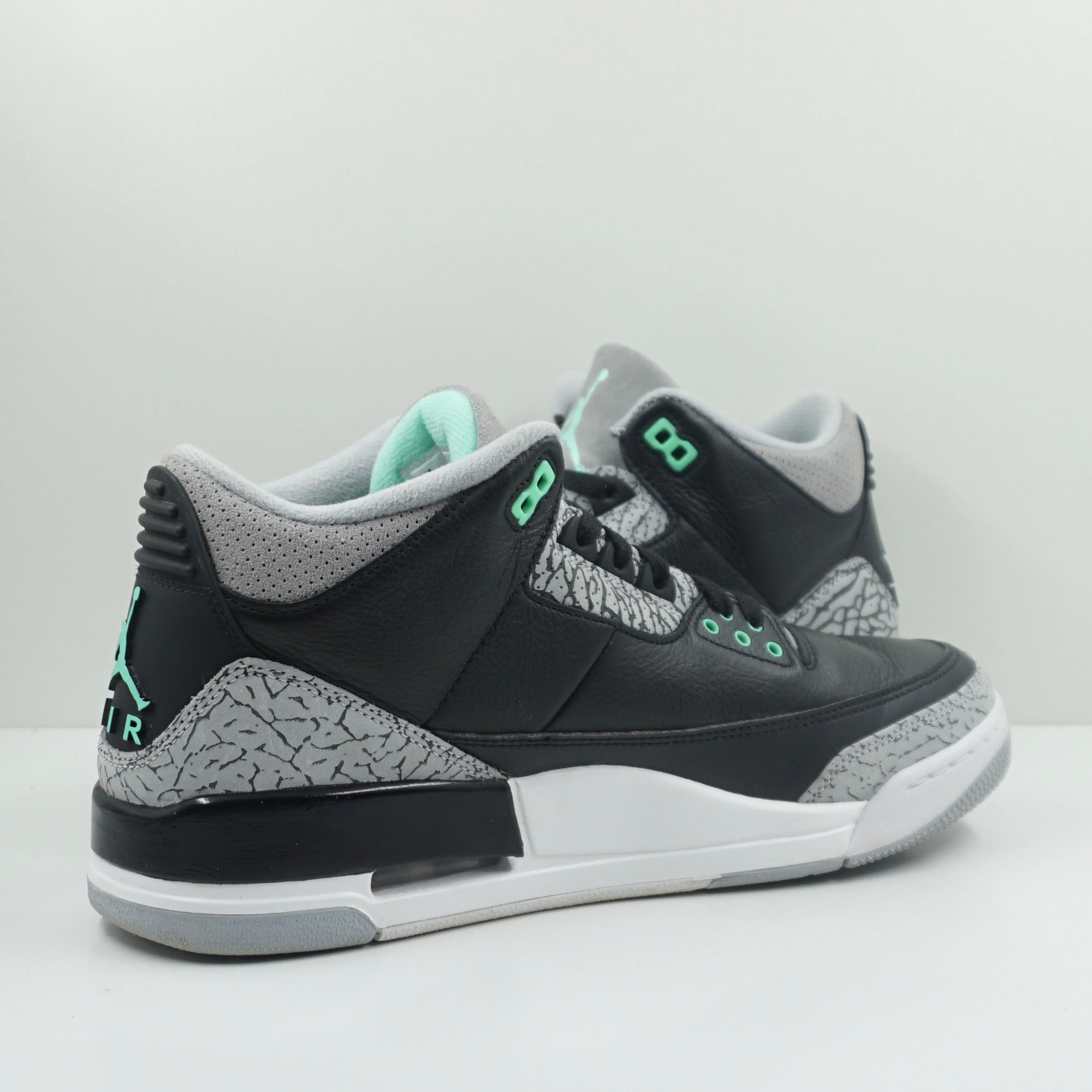 Jordan 3 Retro Green Glow