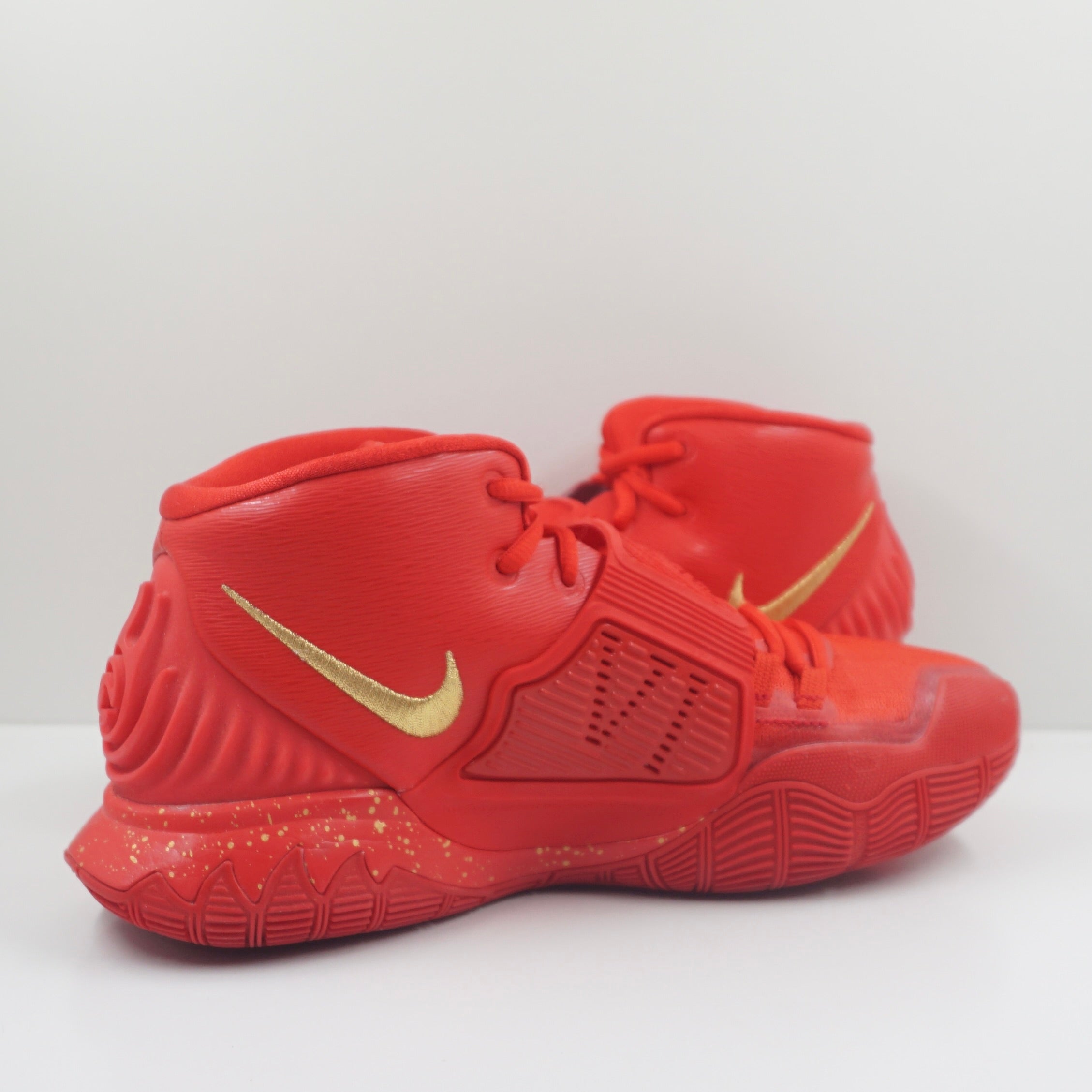 Nike ID By You Kyrie 6 Red Gold