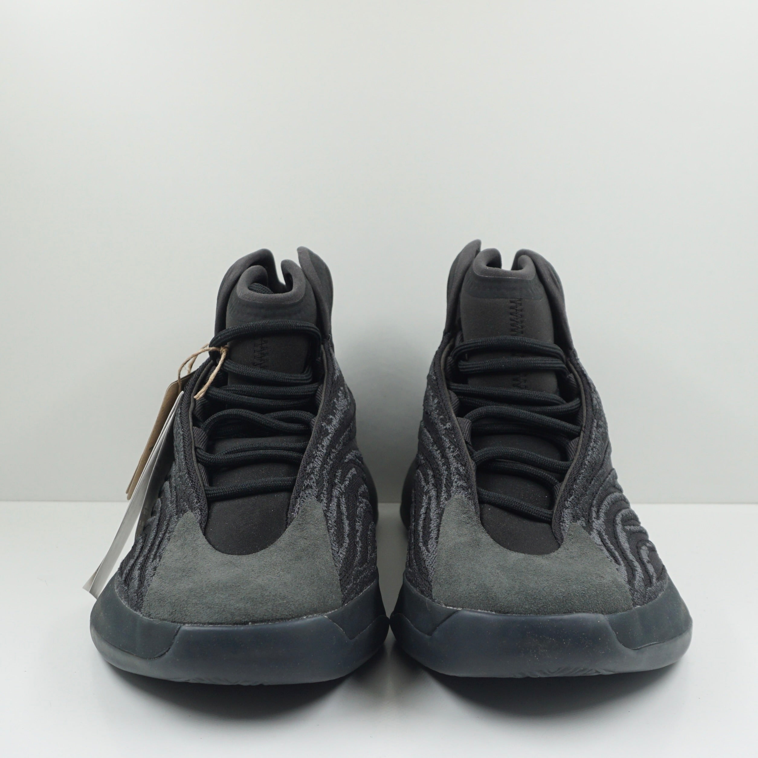 Adidas Yeezy QNTM Onyx