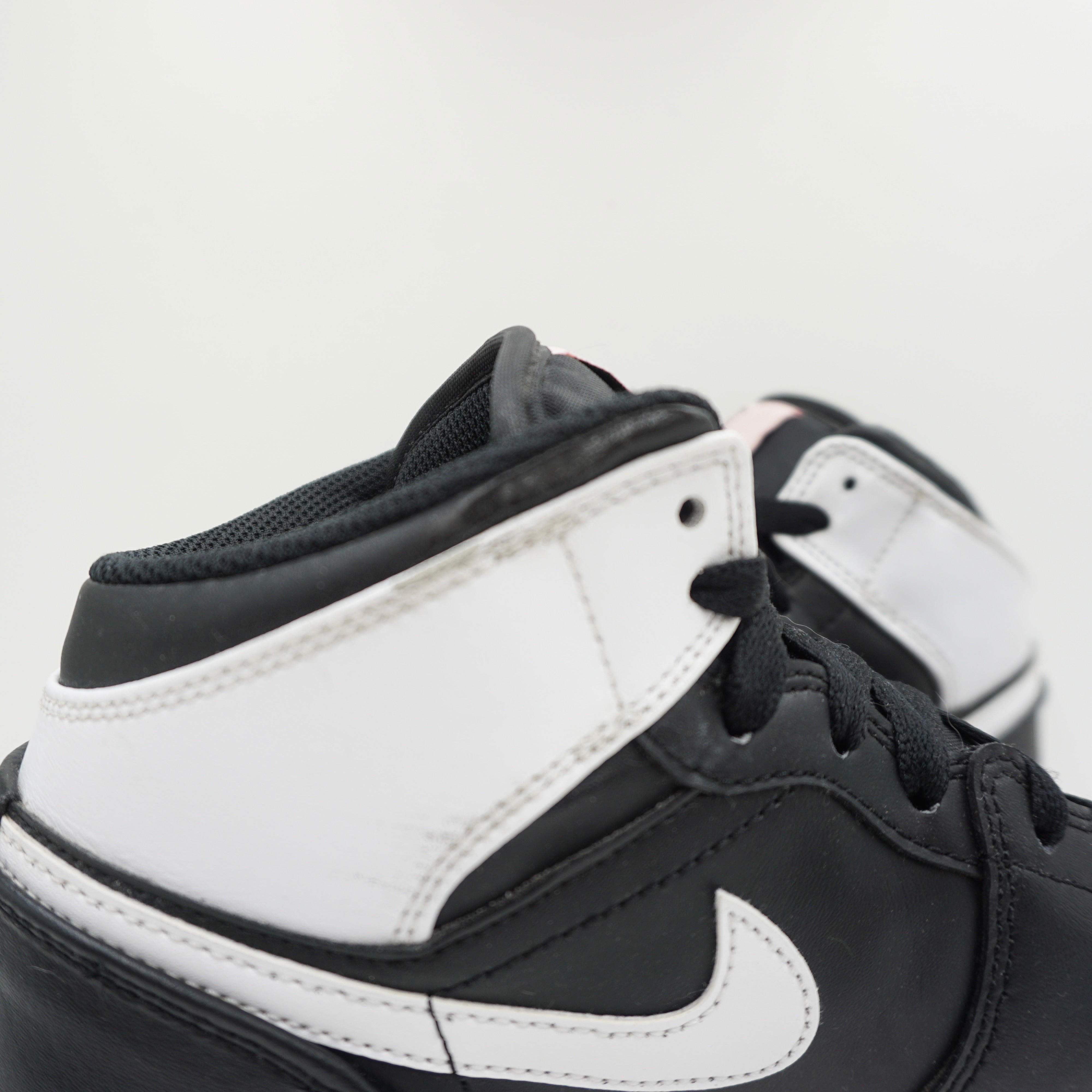 Jordan 1 Mid Arctic Pink Black (GS)