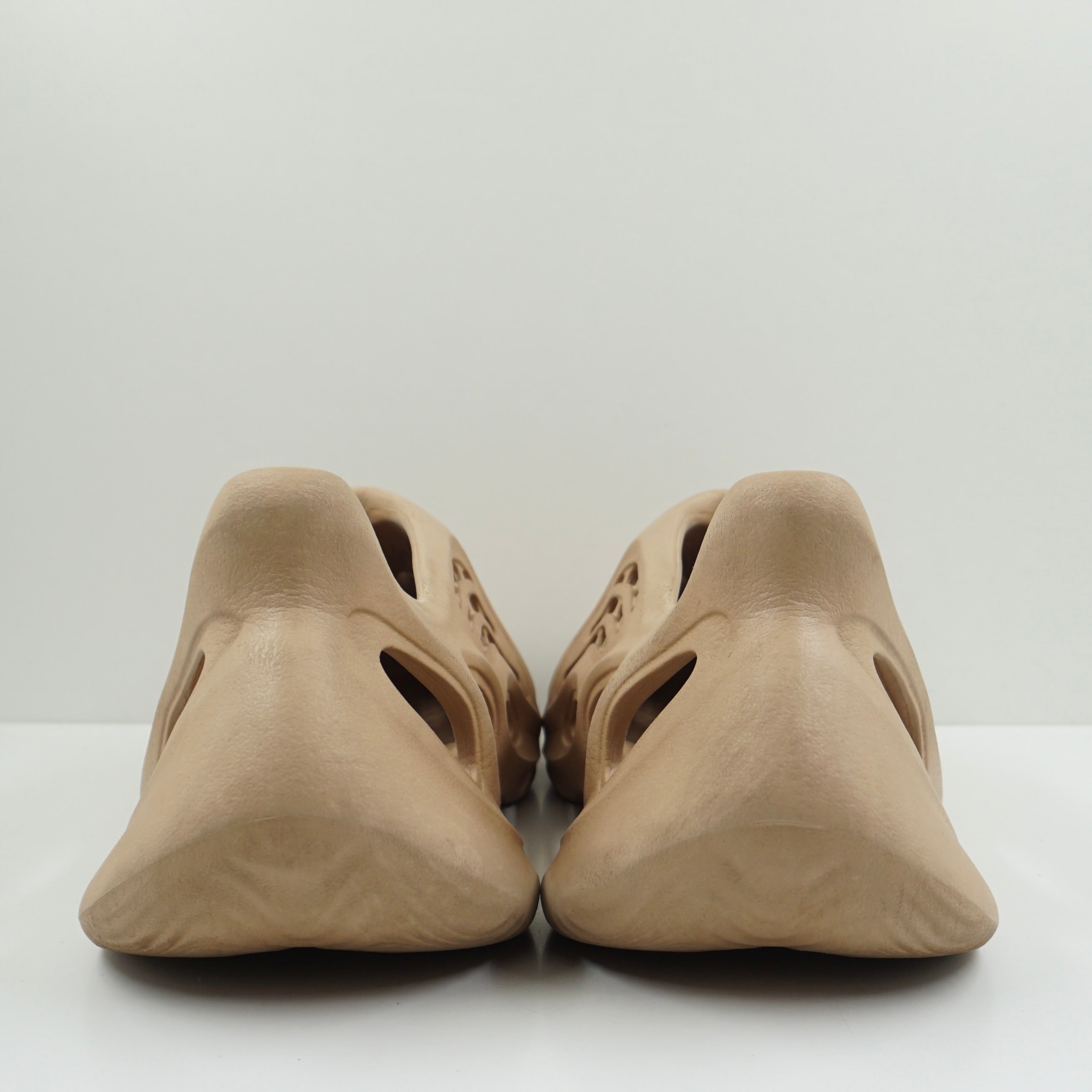 Adidas Yeezy Foam RNNR Ochre