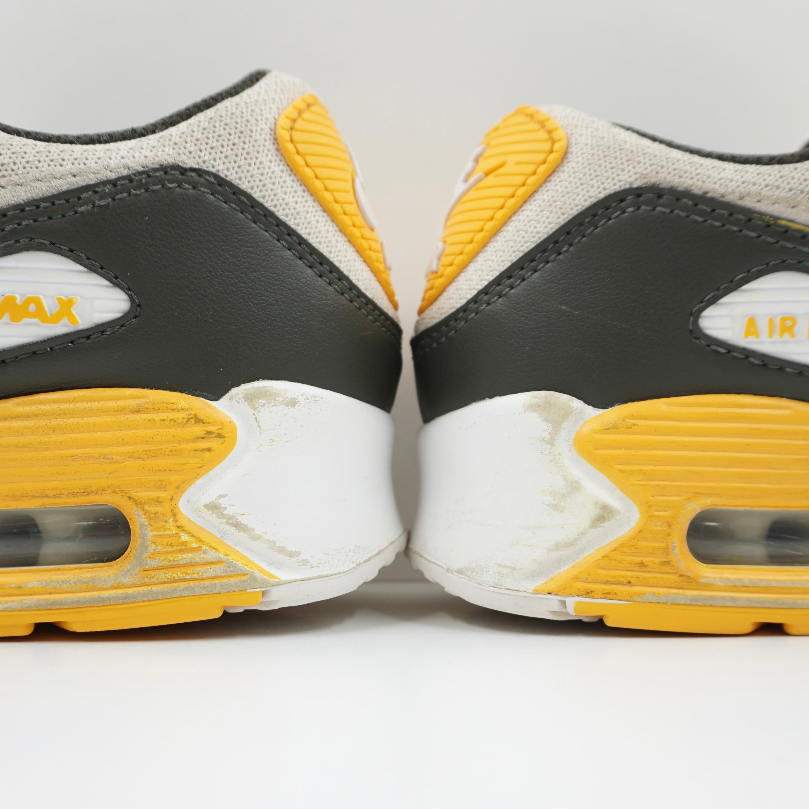 Nike Air Max 90 University Gold