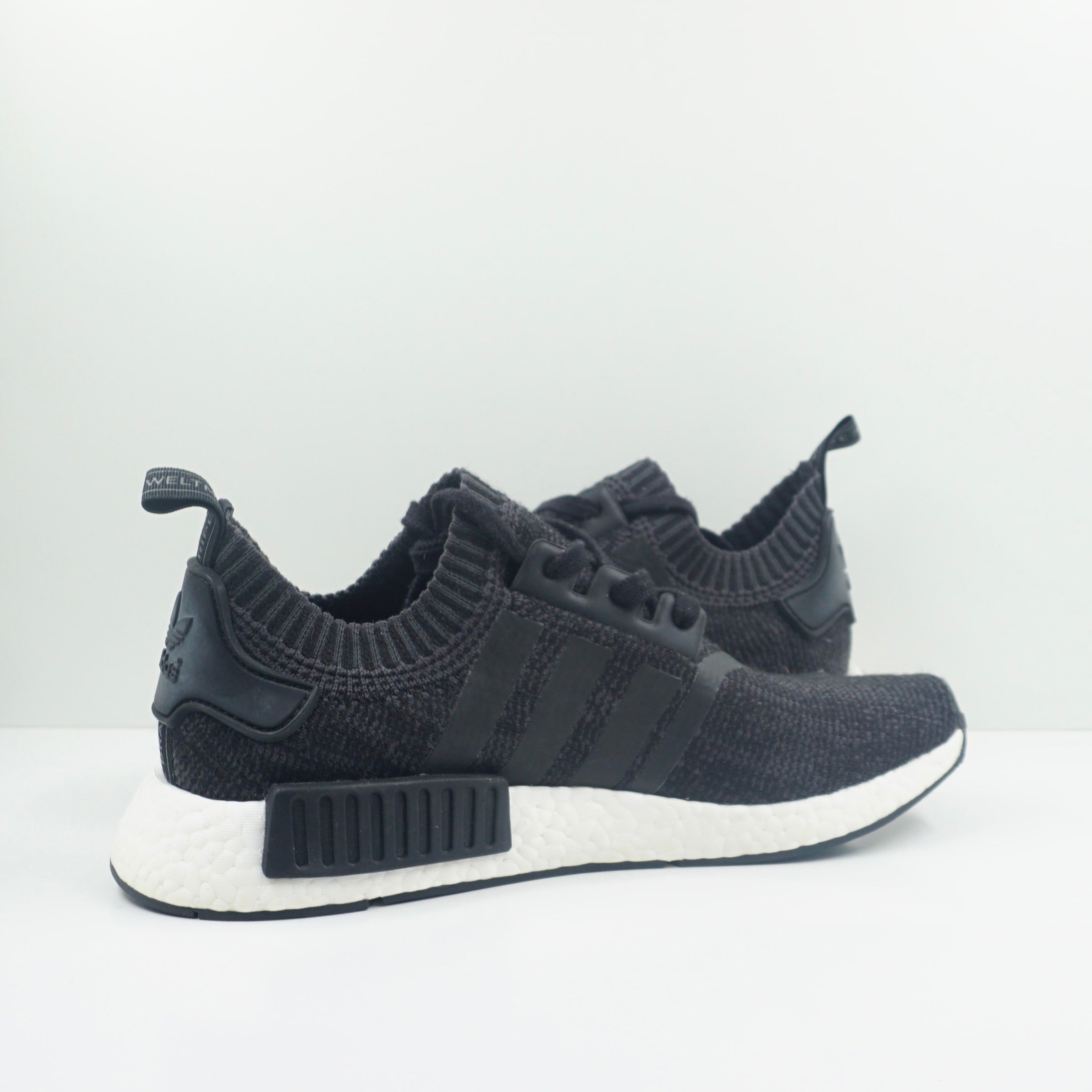 Adidas NMD R1 Winter Wool Core Black