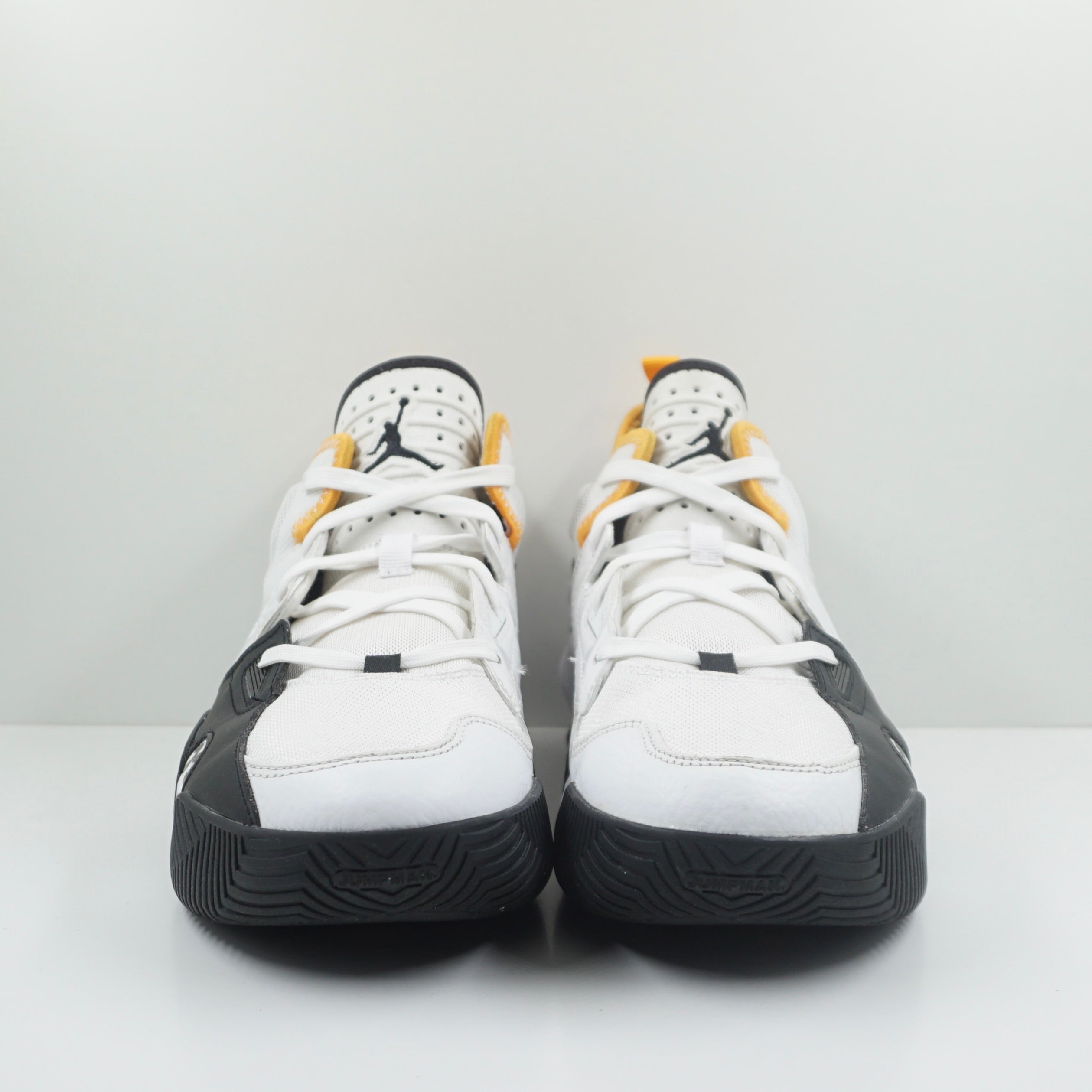 Jordan Stay Loyal 2 White Taxi Black