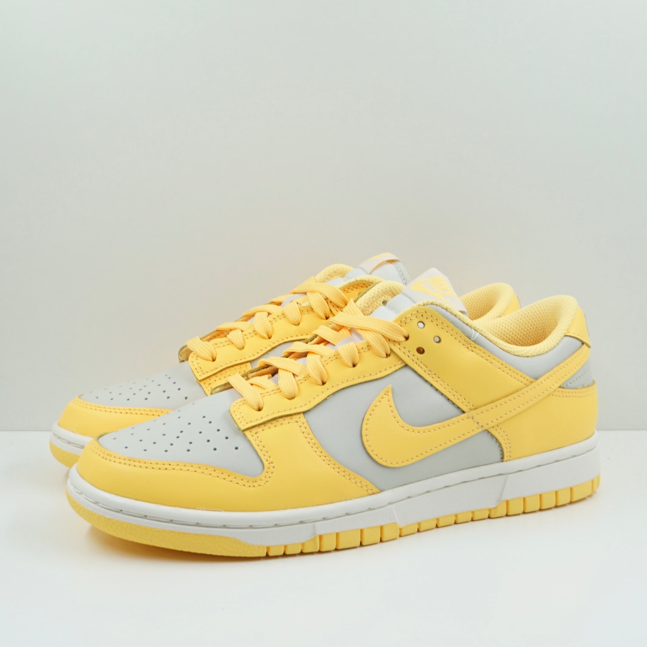 Nike Dunk Low Citron Pulse (W)