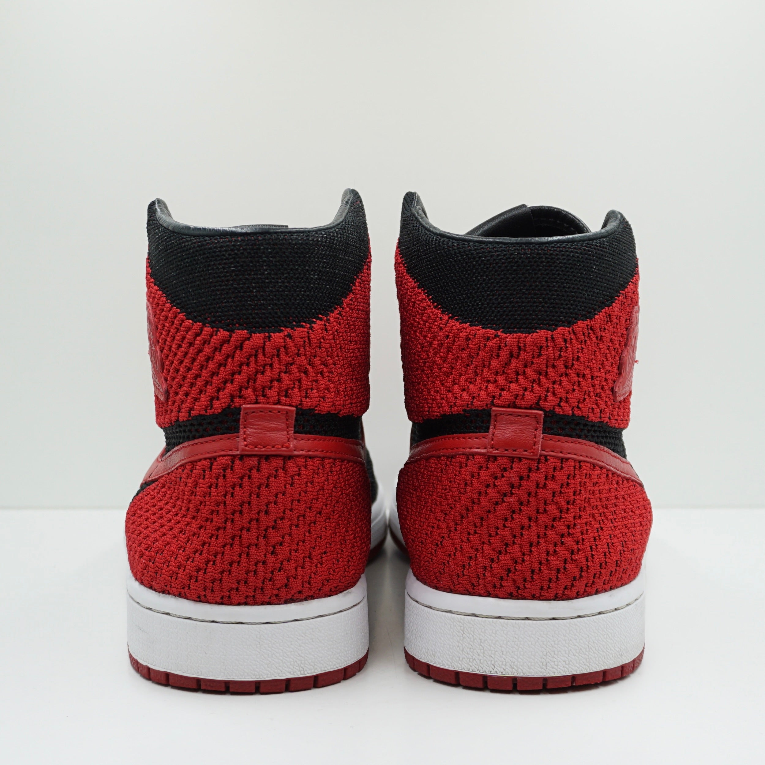 Jordan 1 Retro High Flyknit Bred