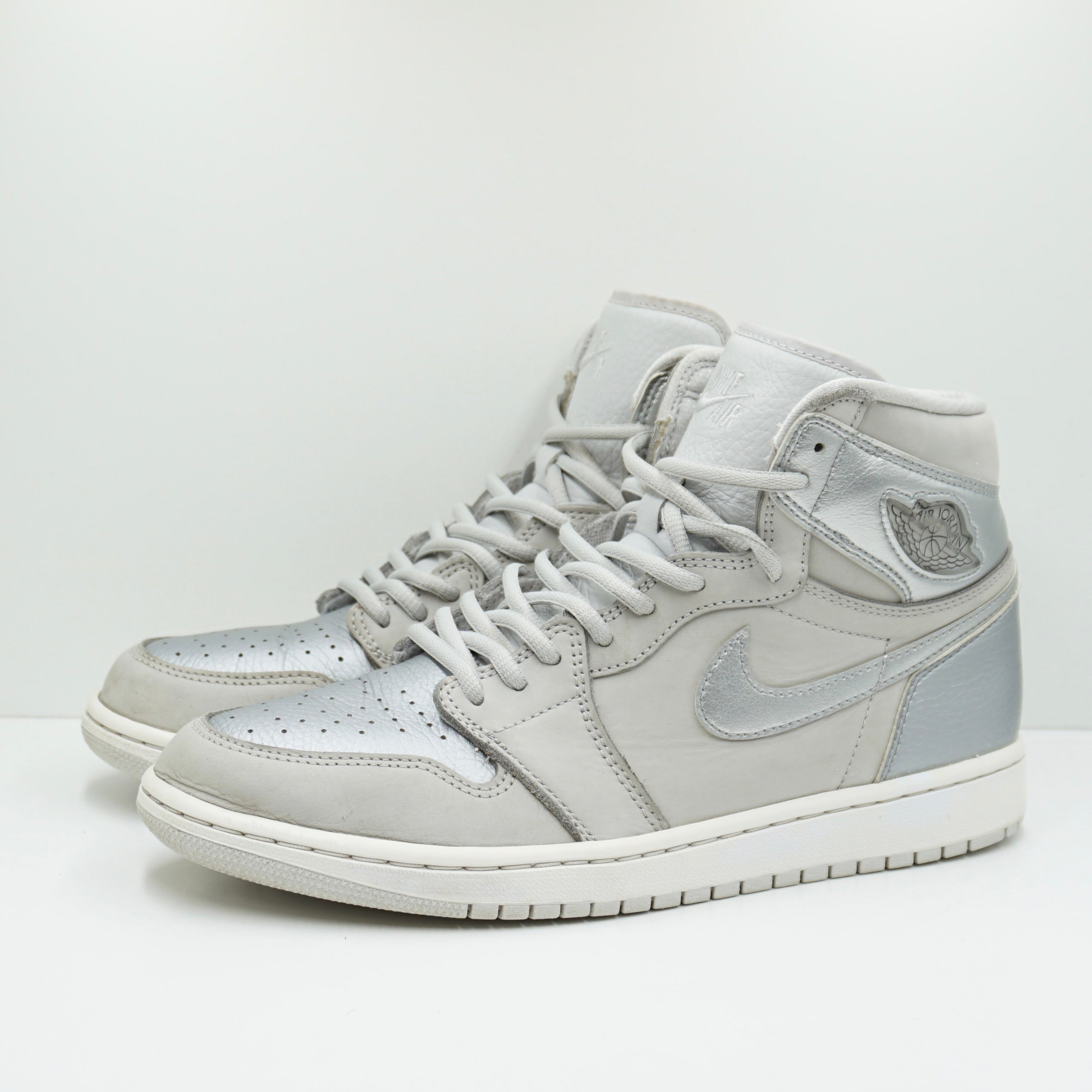 Jordan 1 Retro High CO Japan Neutral Grey (2020)
