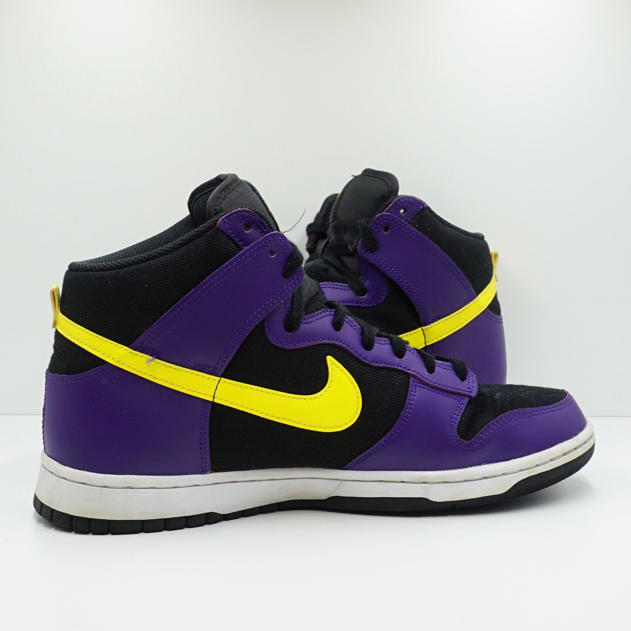 Nike Dunk High EMB Lakers