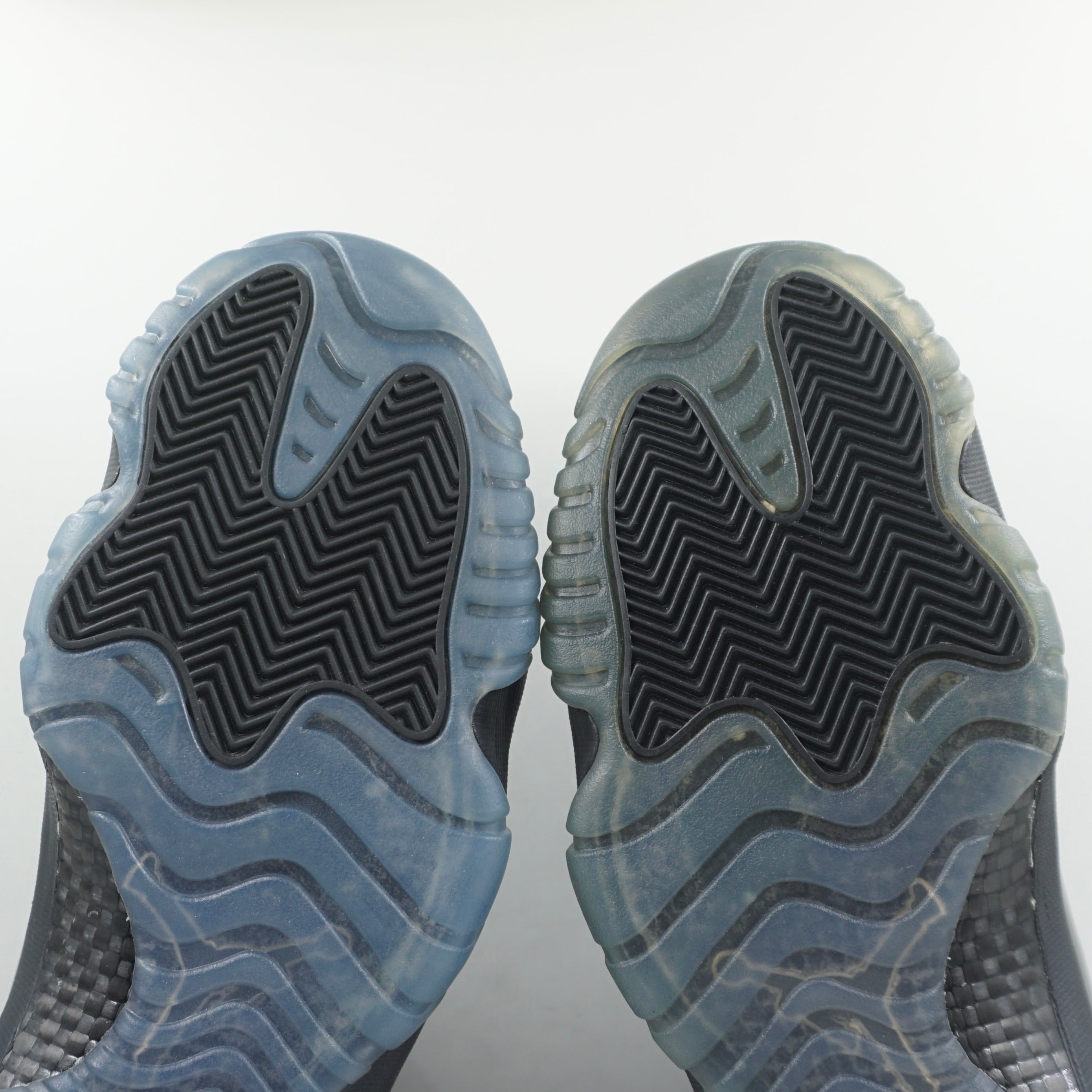 Jordan 11 Retro Cap and Gown