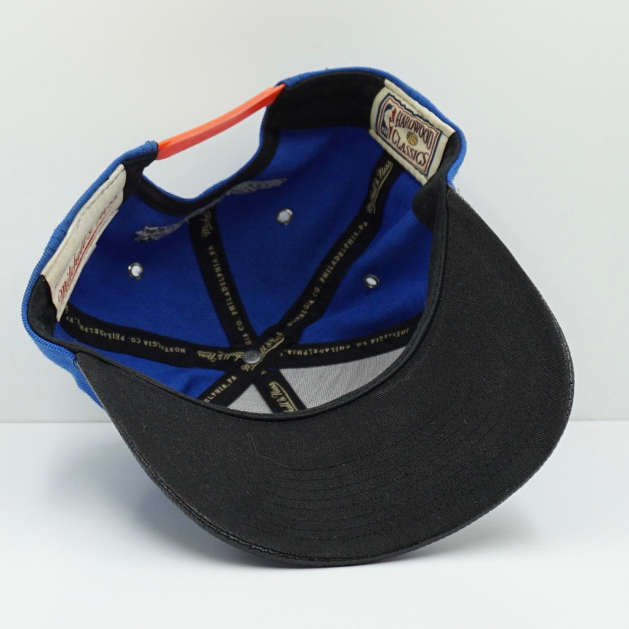 Mitchell & Ness New York Knicks Blue Snapback Cap
