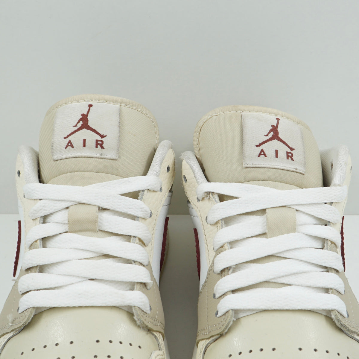 Jordan 1 Low SE Desert Khaki Red Sepia (W)