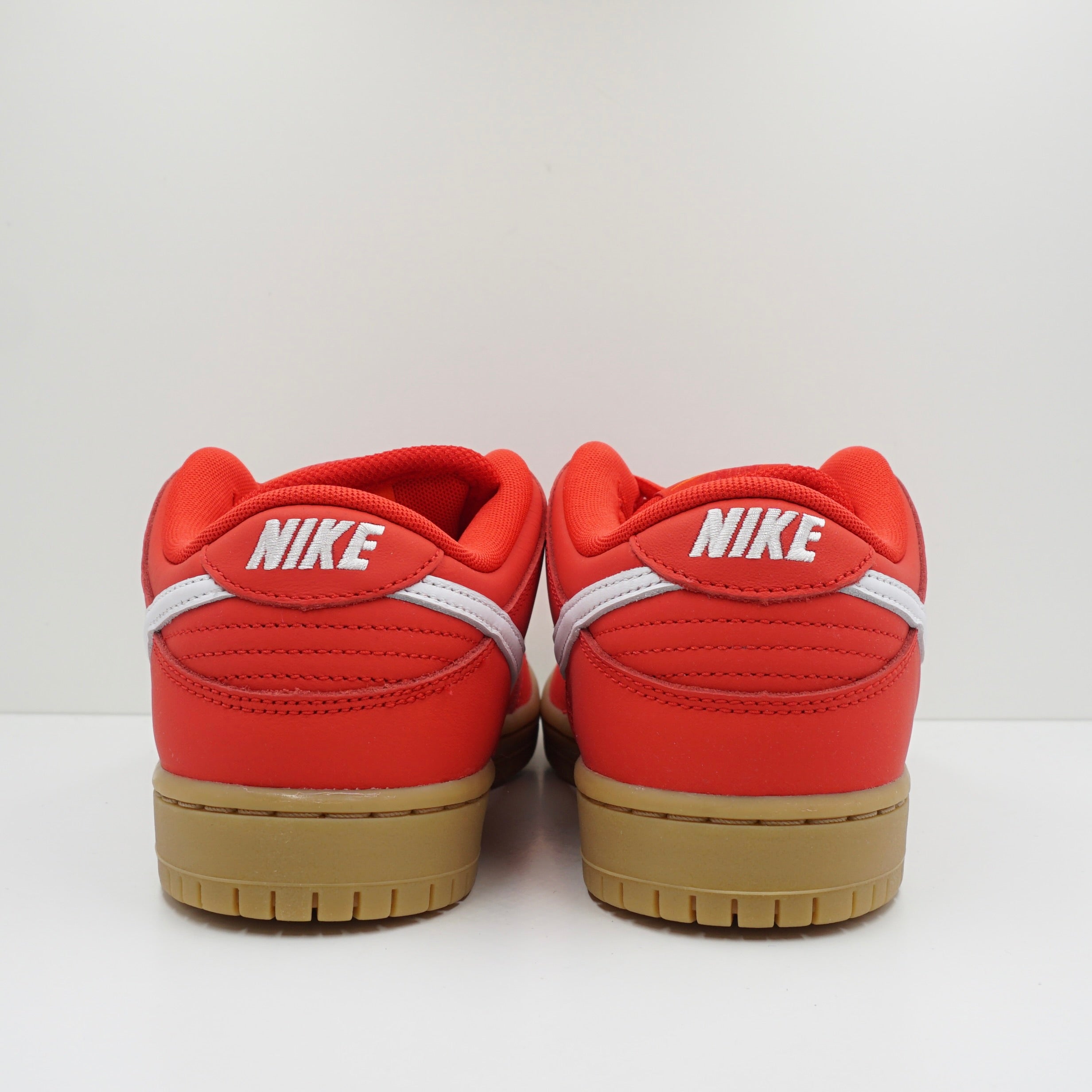 Nike SB Dunk Low University Red Gum