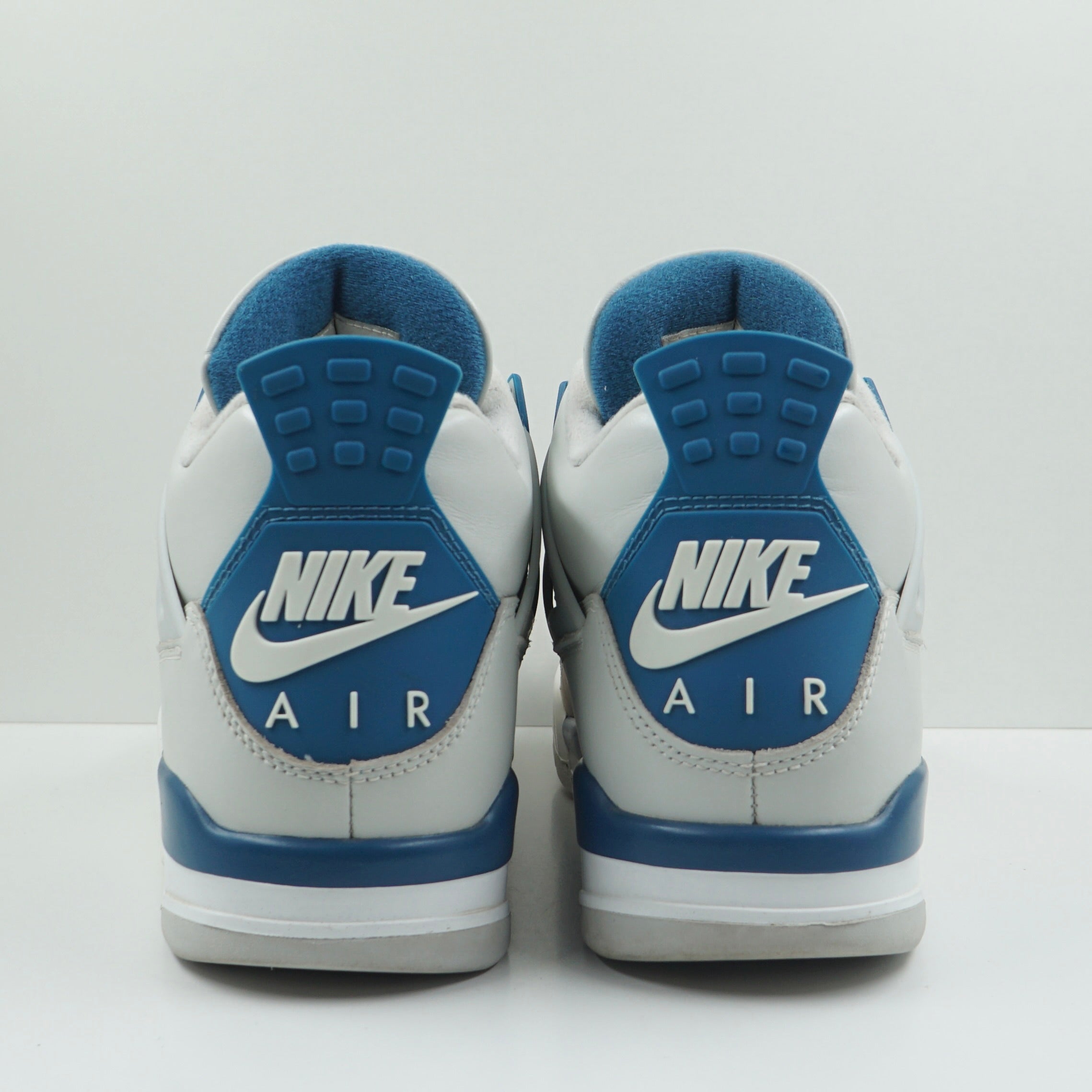 Jordan 4 Retro Military Blue (2024)