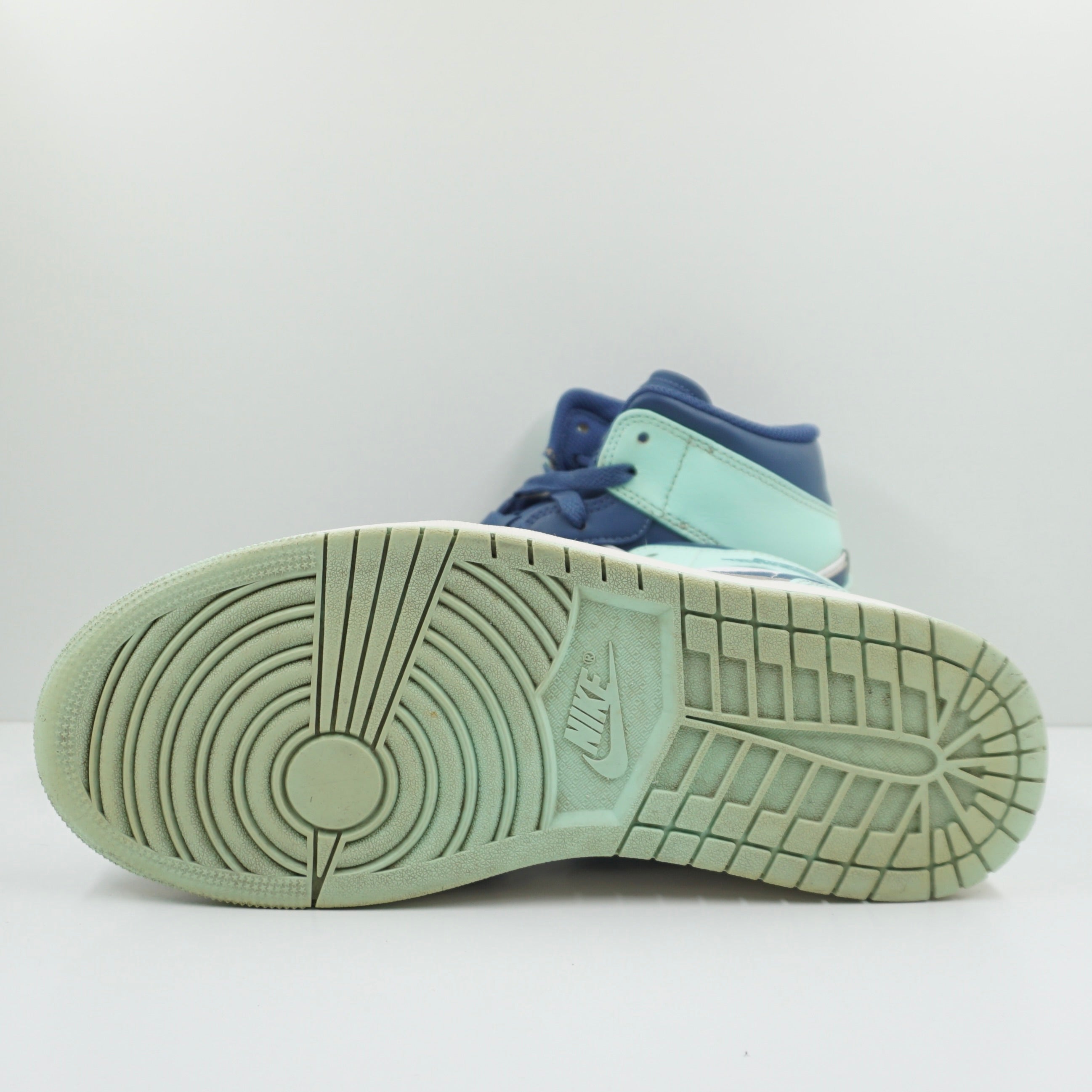 Jordan 1 Mid Mystic Navy Mint Foam