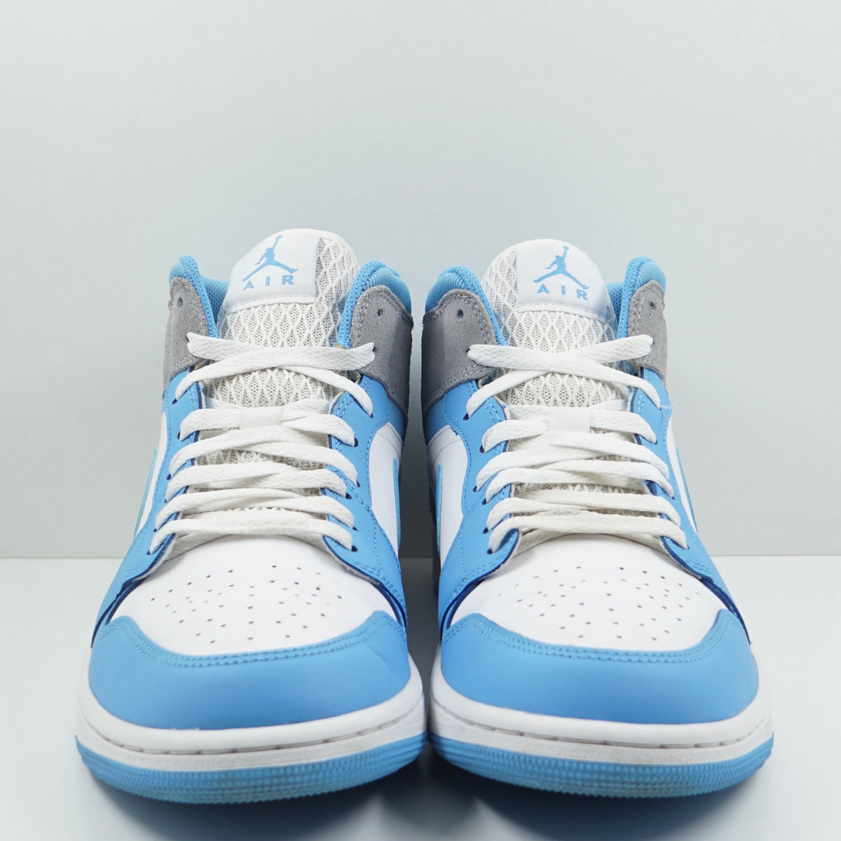 Jordan 1 Mid University Blue Grey