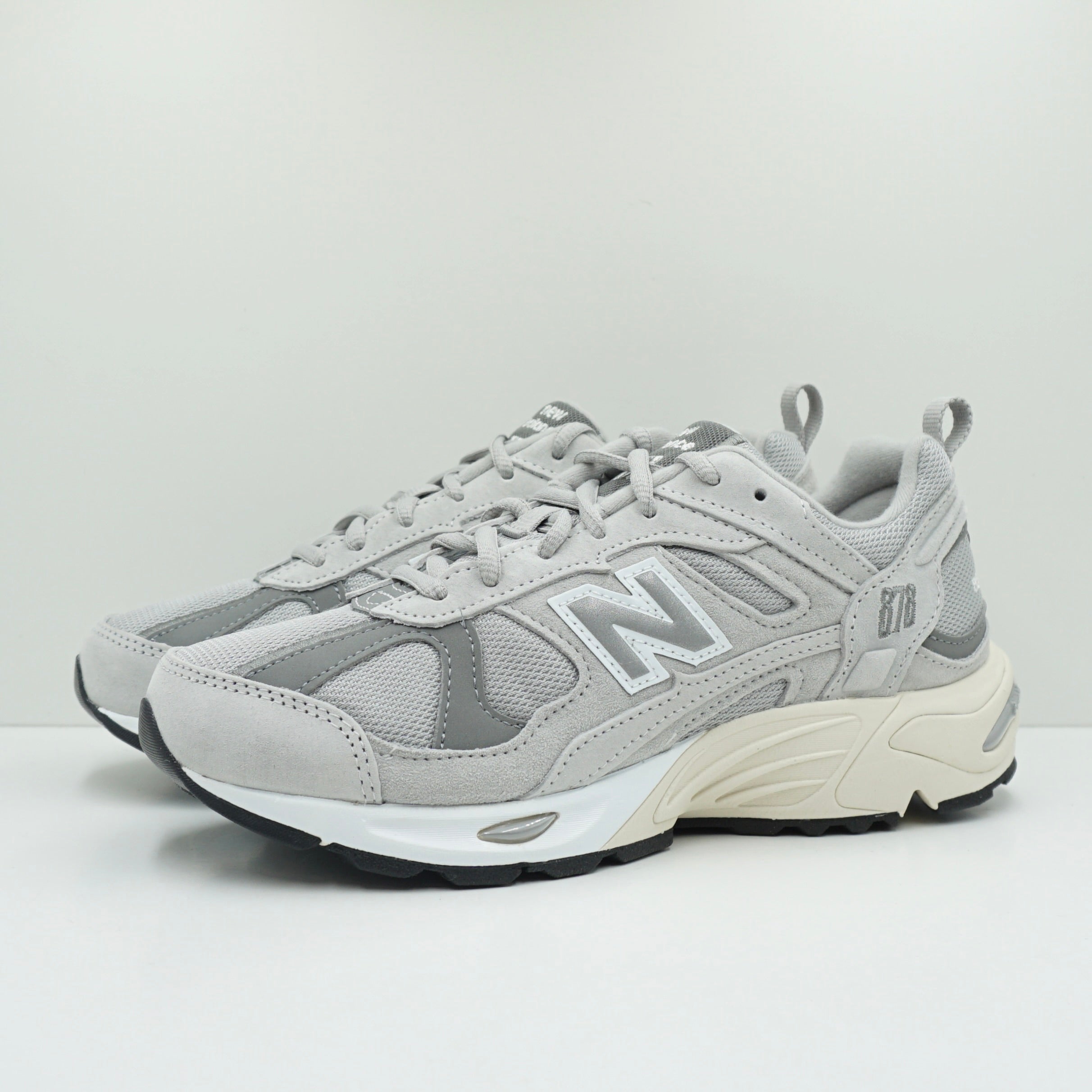 New Balance 878 Grey