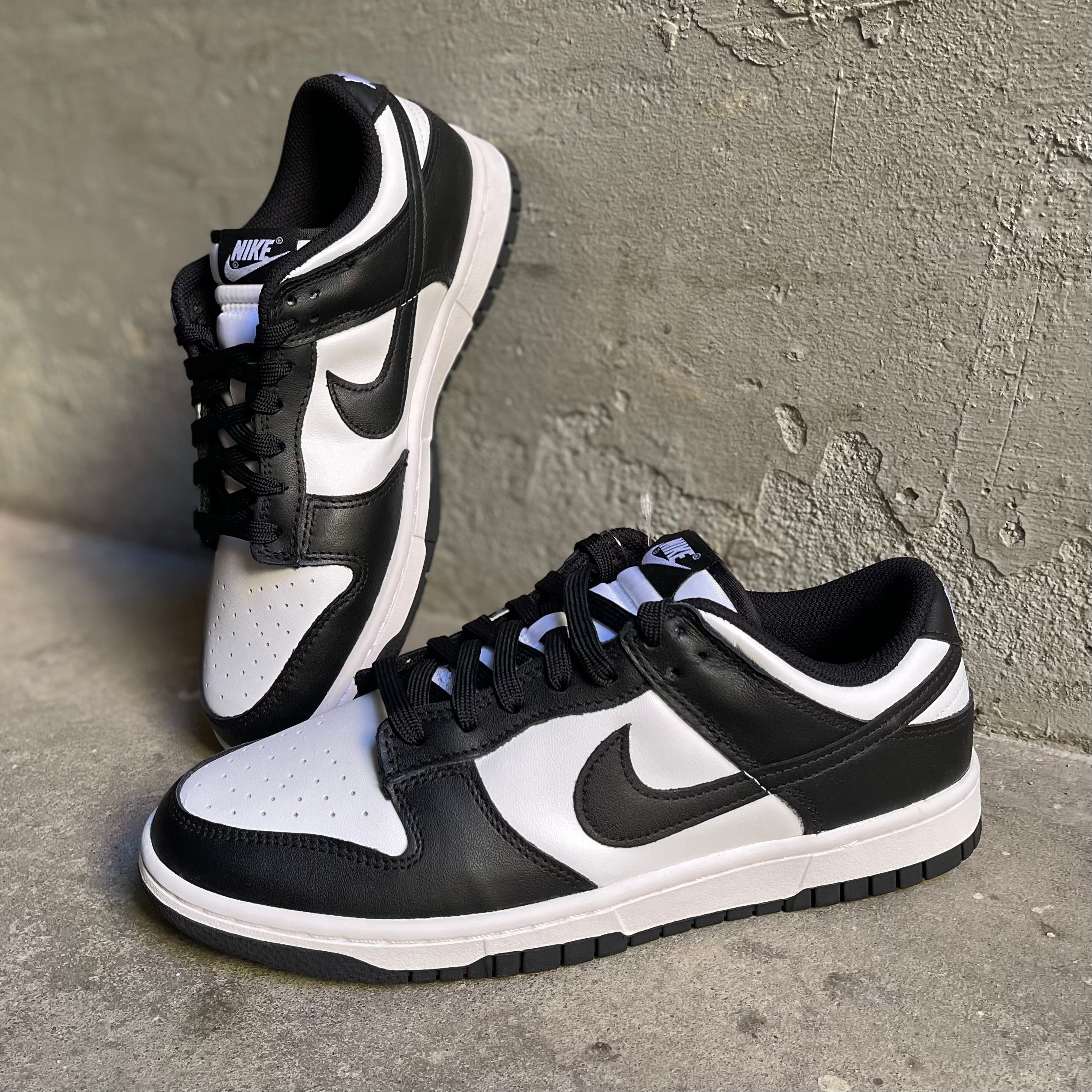 Nike Dunk Low Retro White Black Panda (GS)