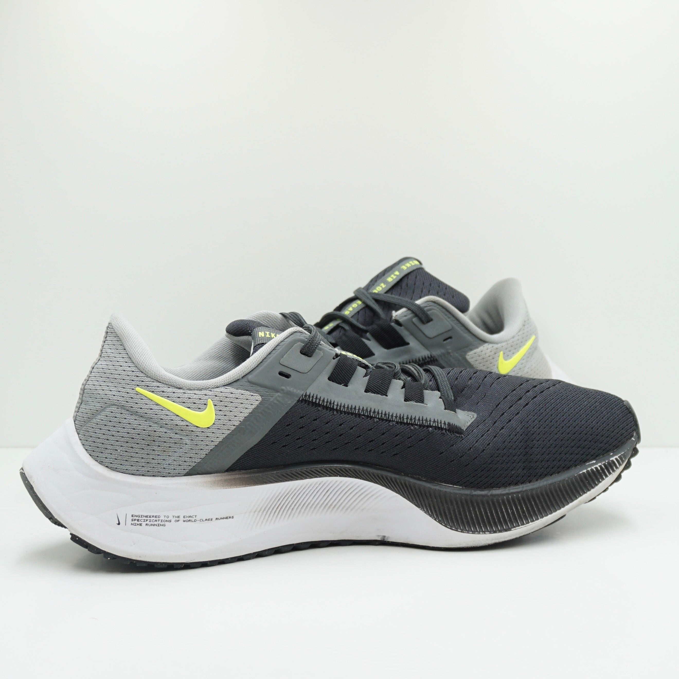 Nike Air Zoom Pegasus 38 'Dark Smoke Grey Volt