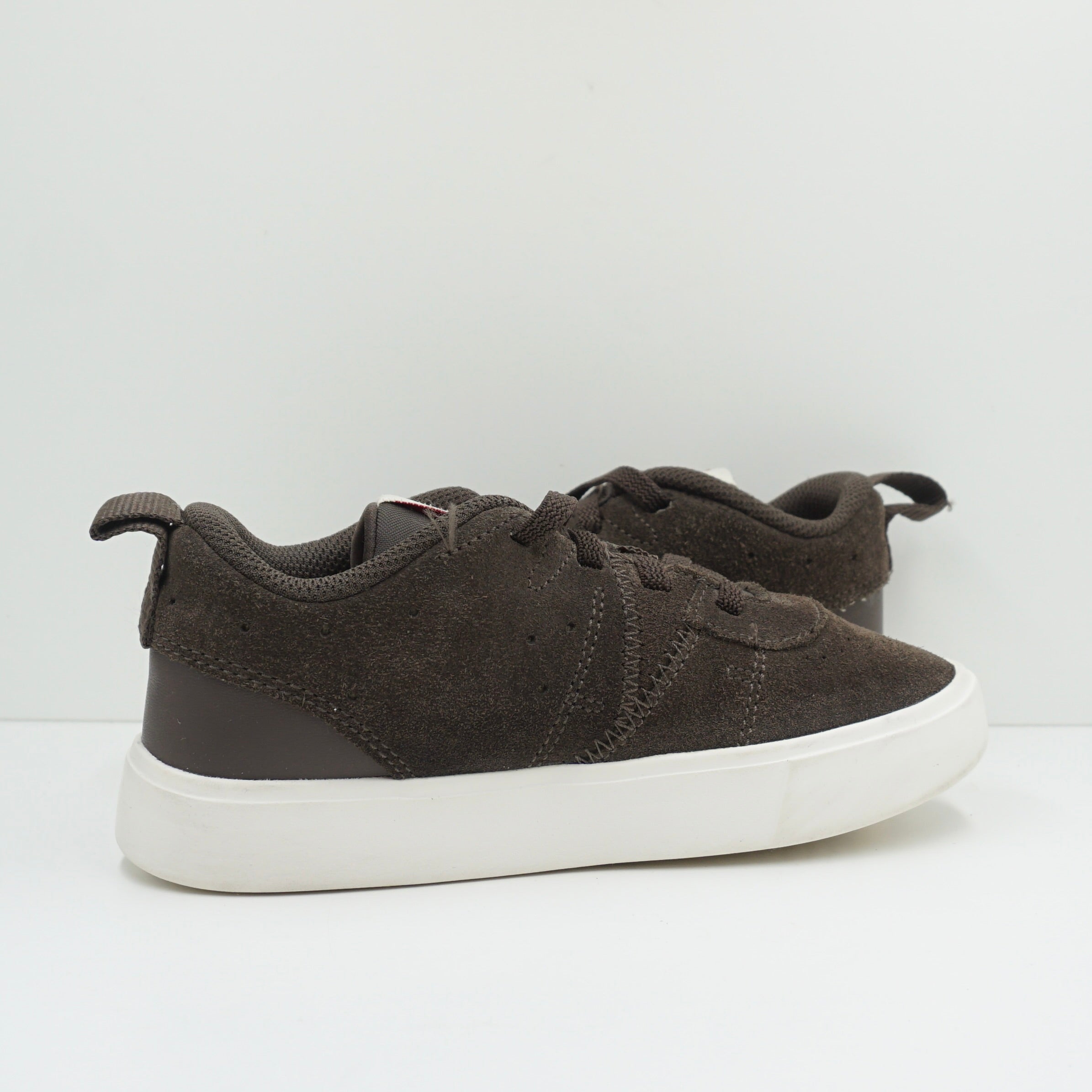 Jordan Series ES ALT (PS)