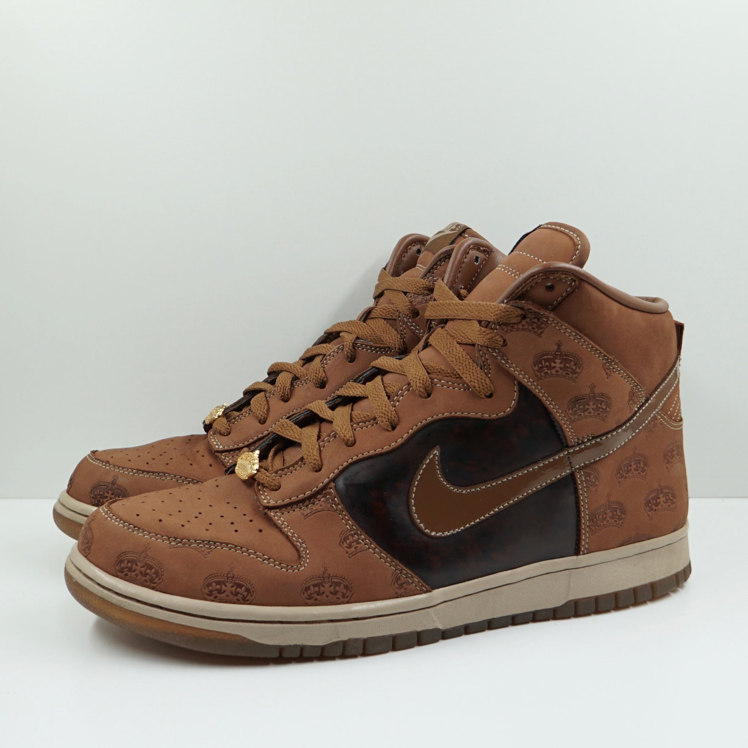 Nike Dunk High Mighty Crown Bison