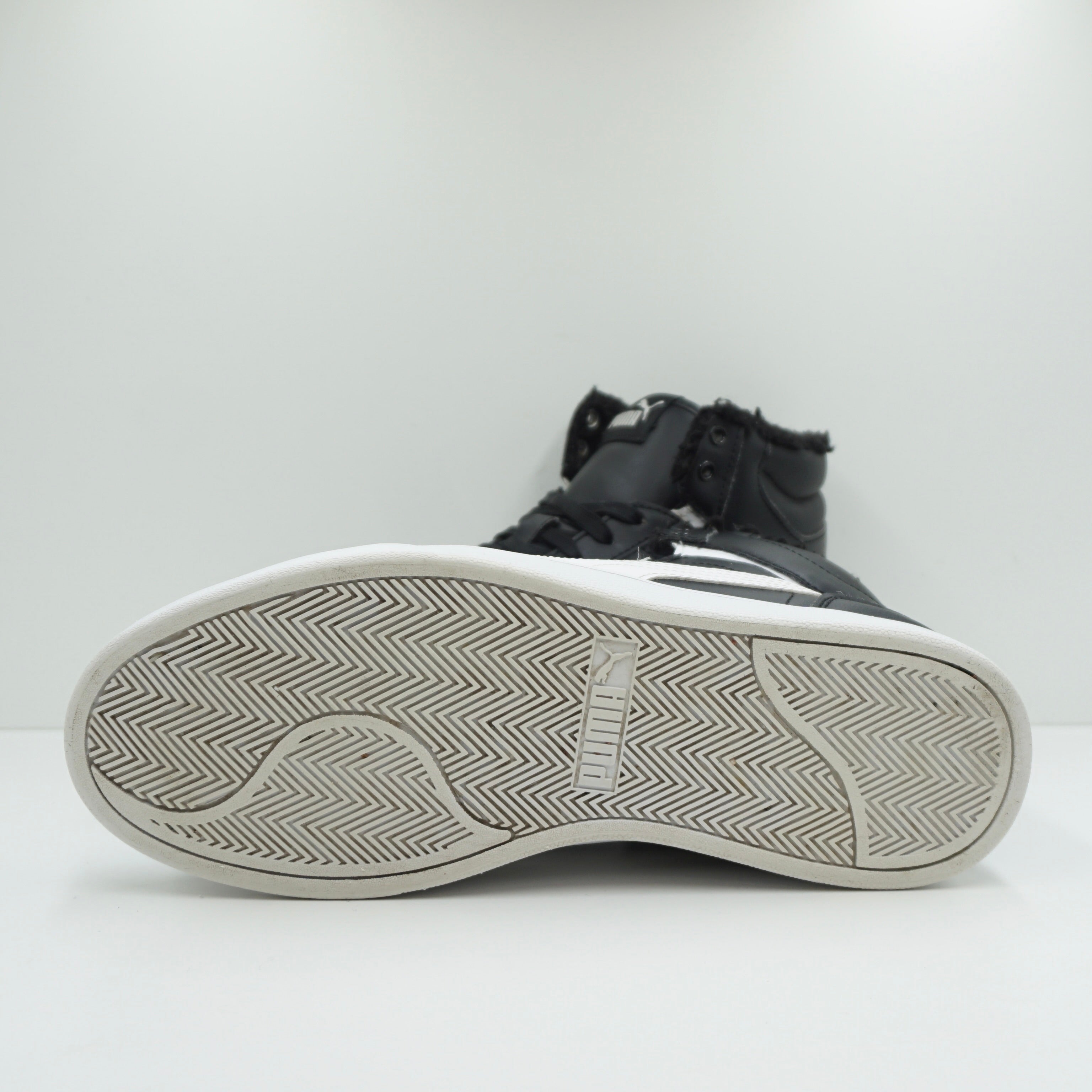 Puma Shuffle Mid Fur White Black