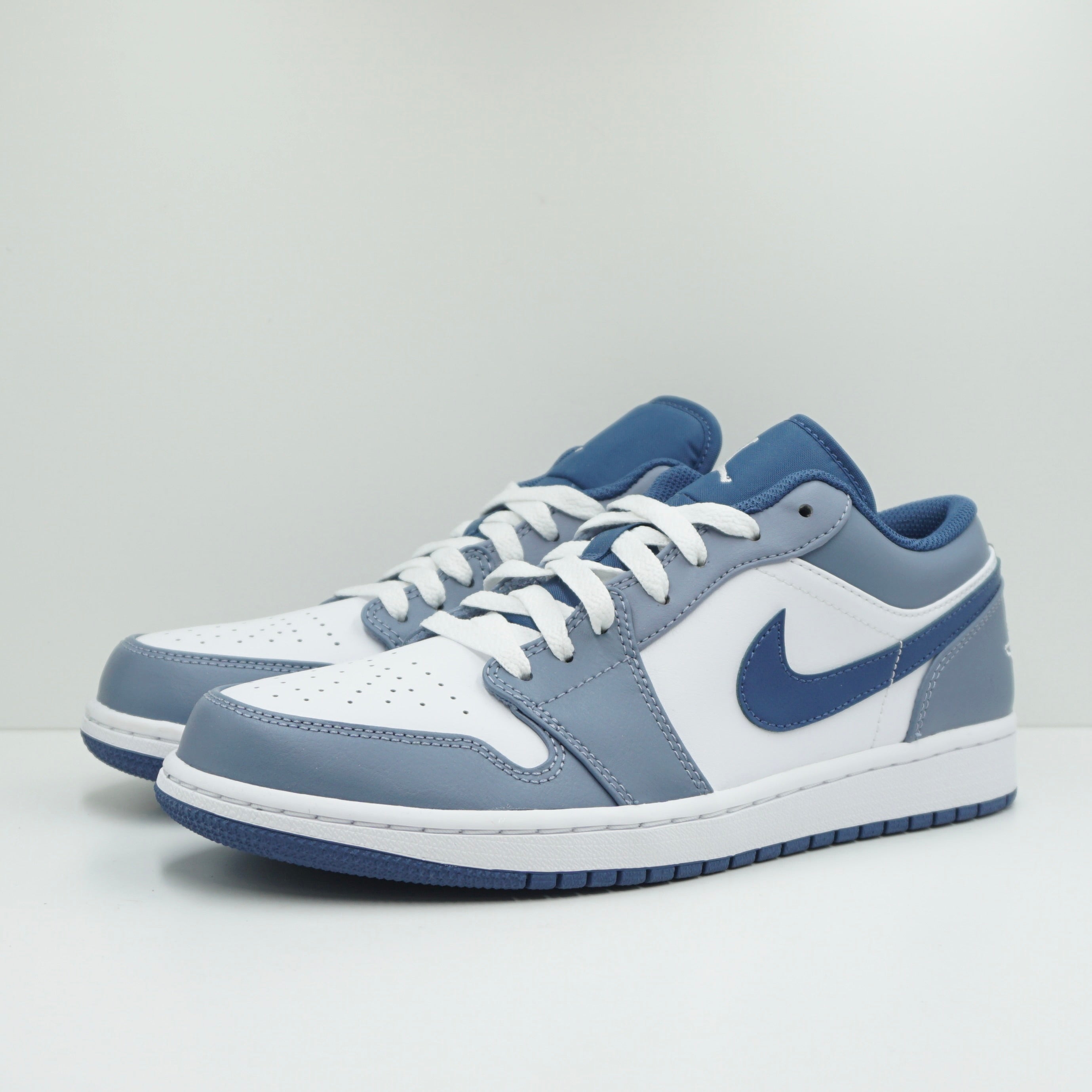 Jordan 1 Low Ashen Slate
