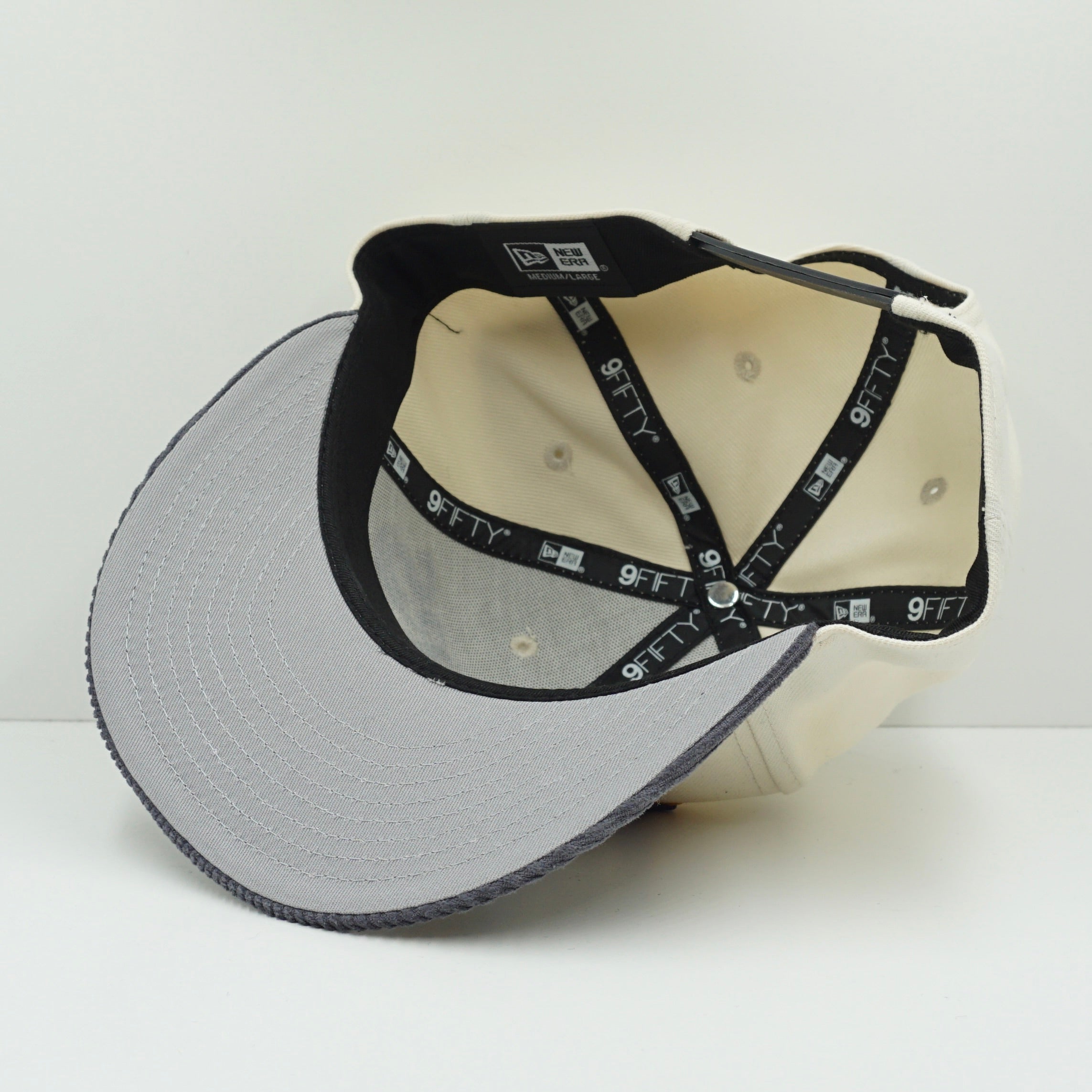 New Era Los Angels Lakers Cream Grey NBA Snapback Cap