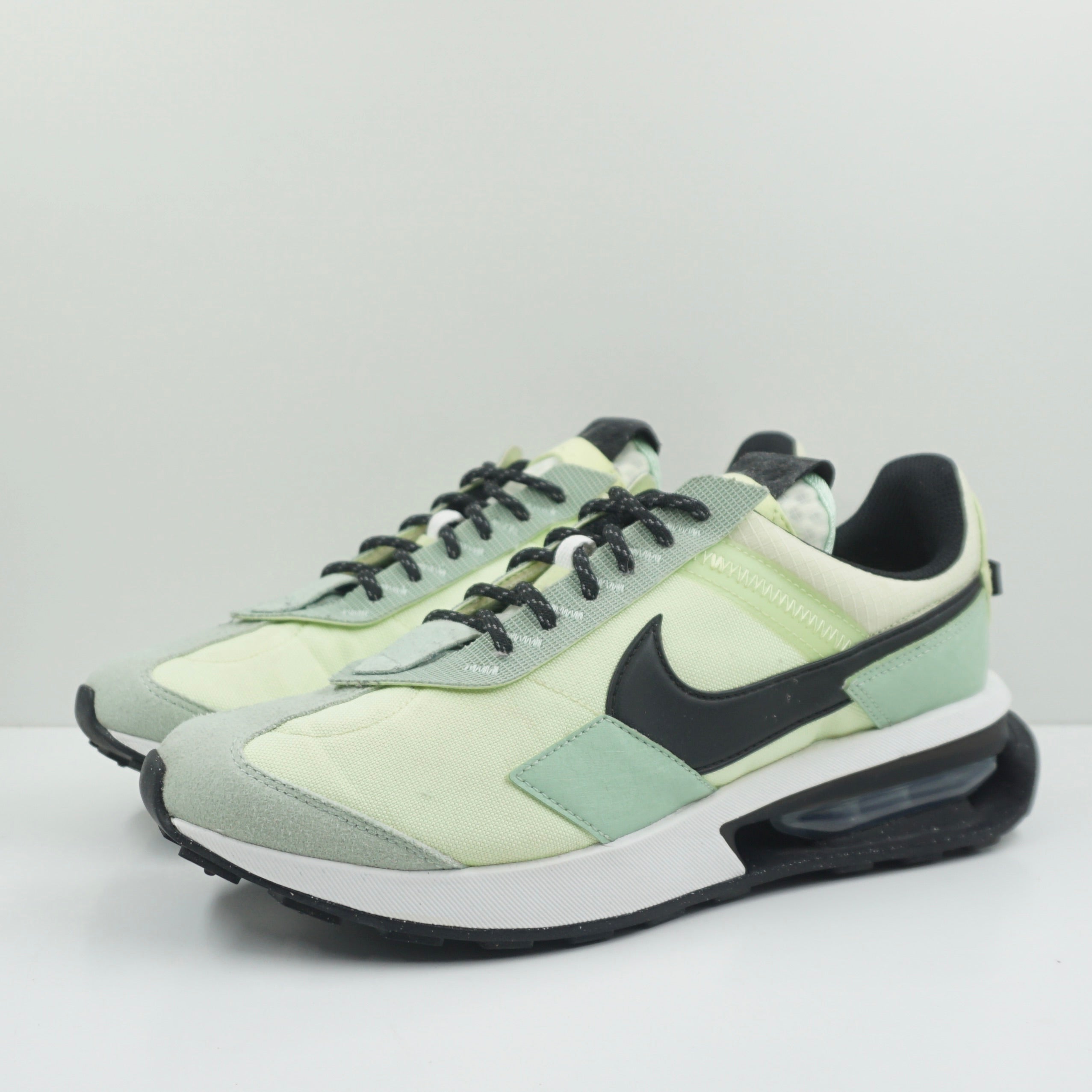 Nike Air Max Pre-Day Light Liquid Lime