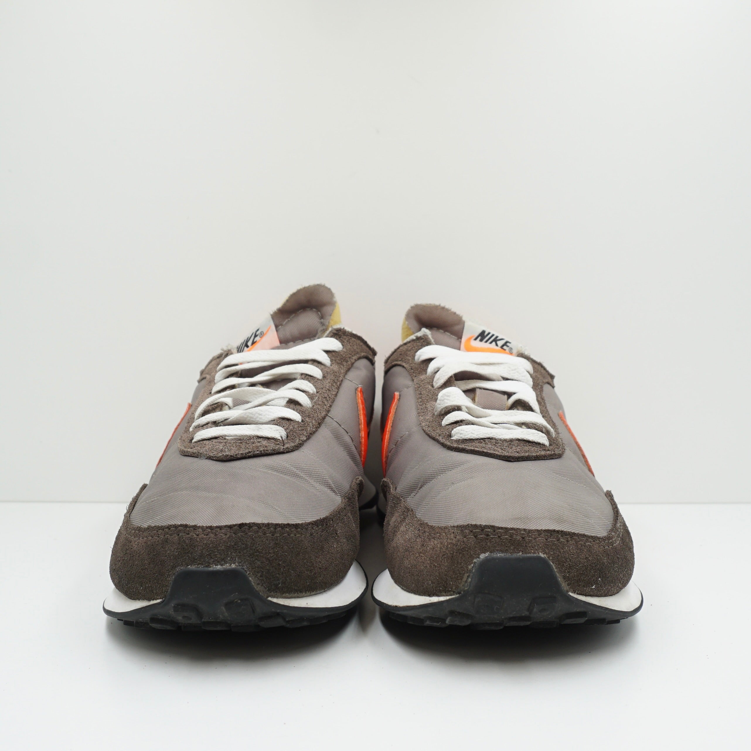 Nike Waffle Trainer 2 Moon Fossil Team Orange