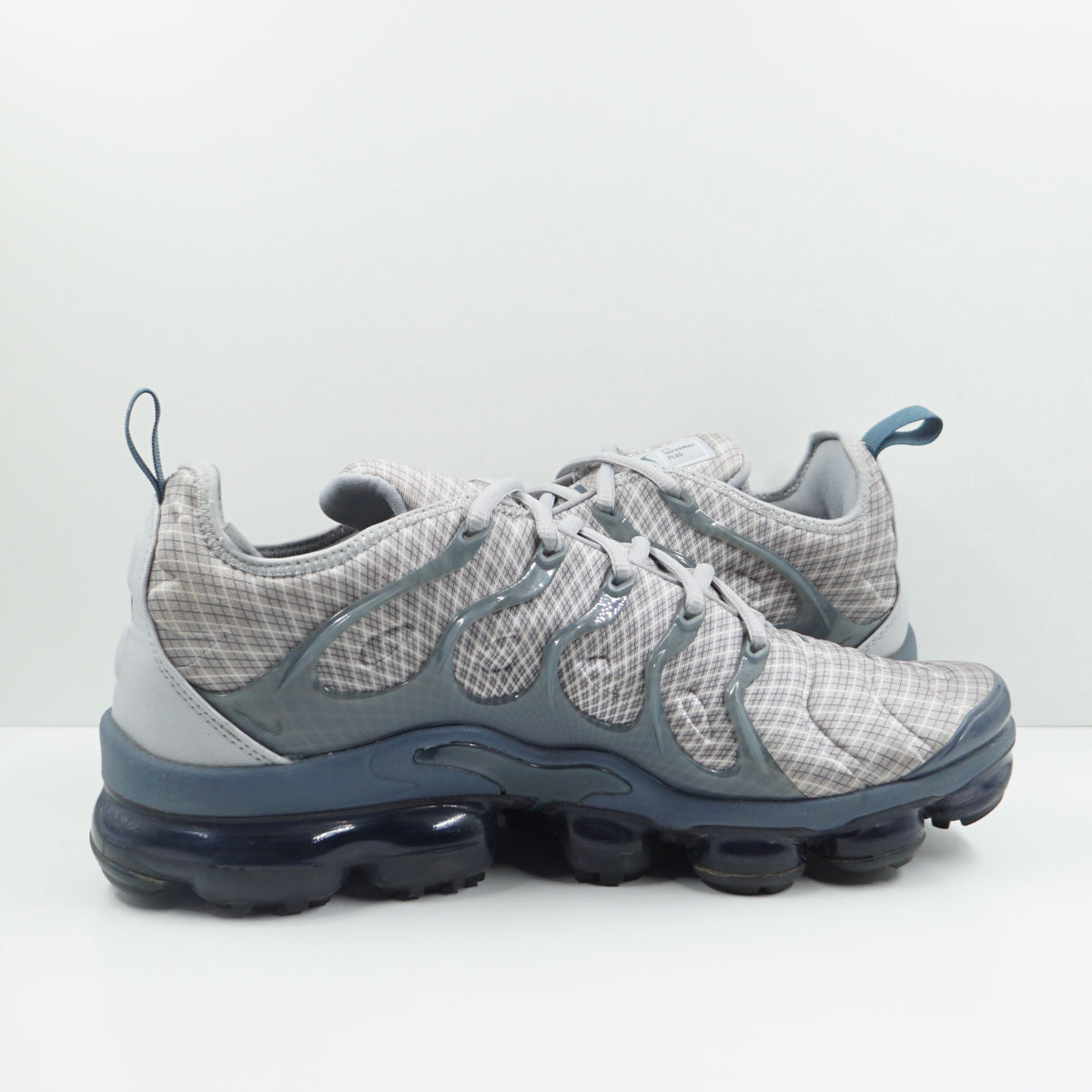 Nike Air VaporMax Plus Wolf Grey Dark Grey White