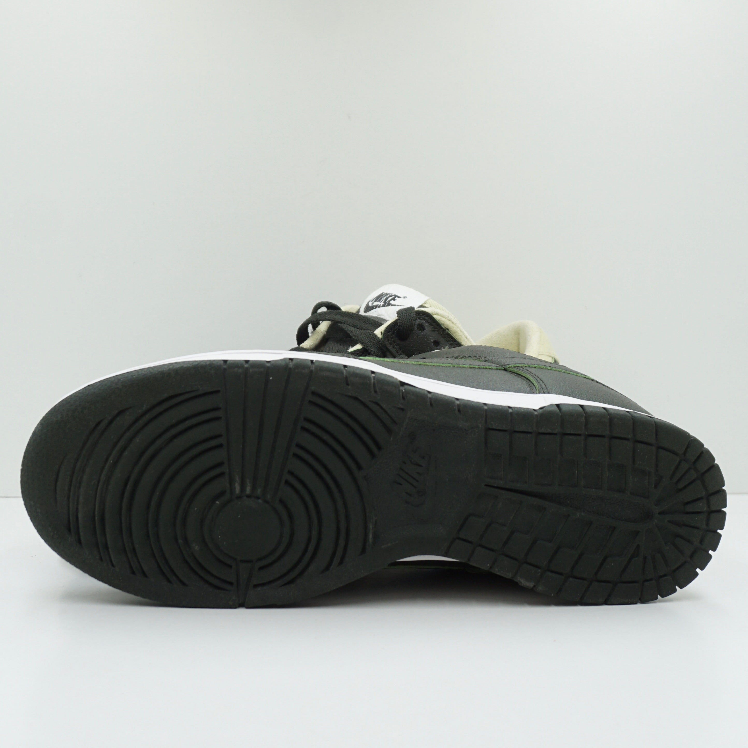 Nike Dunk Low Avocado (W)