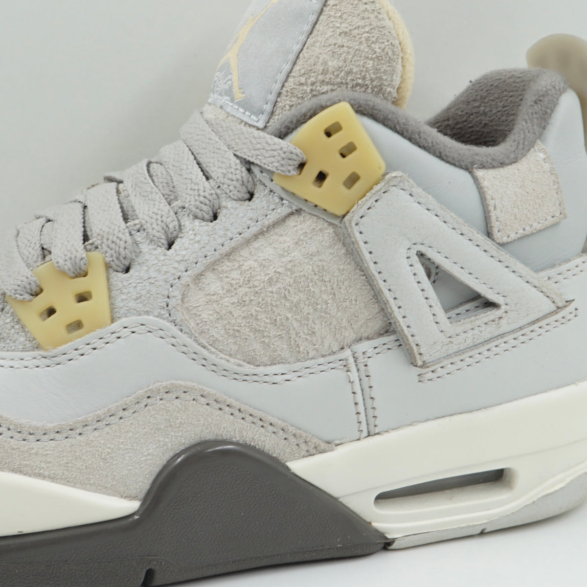 Jordan 4 Retro SE Craft Photon Dust (GS)
