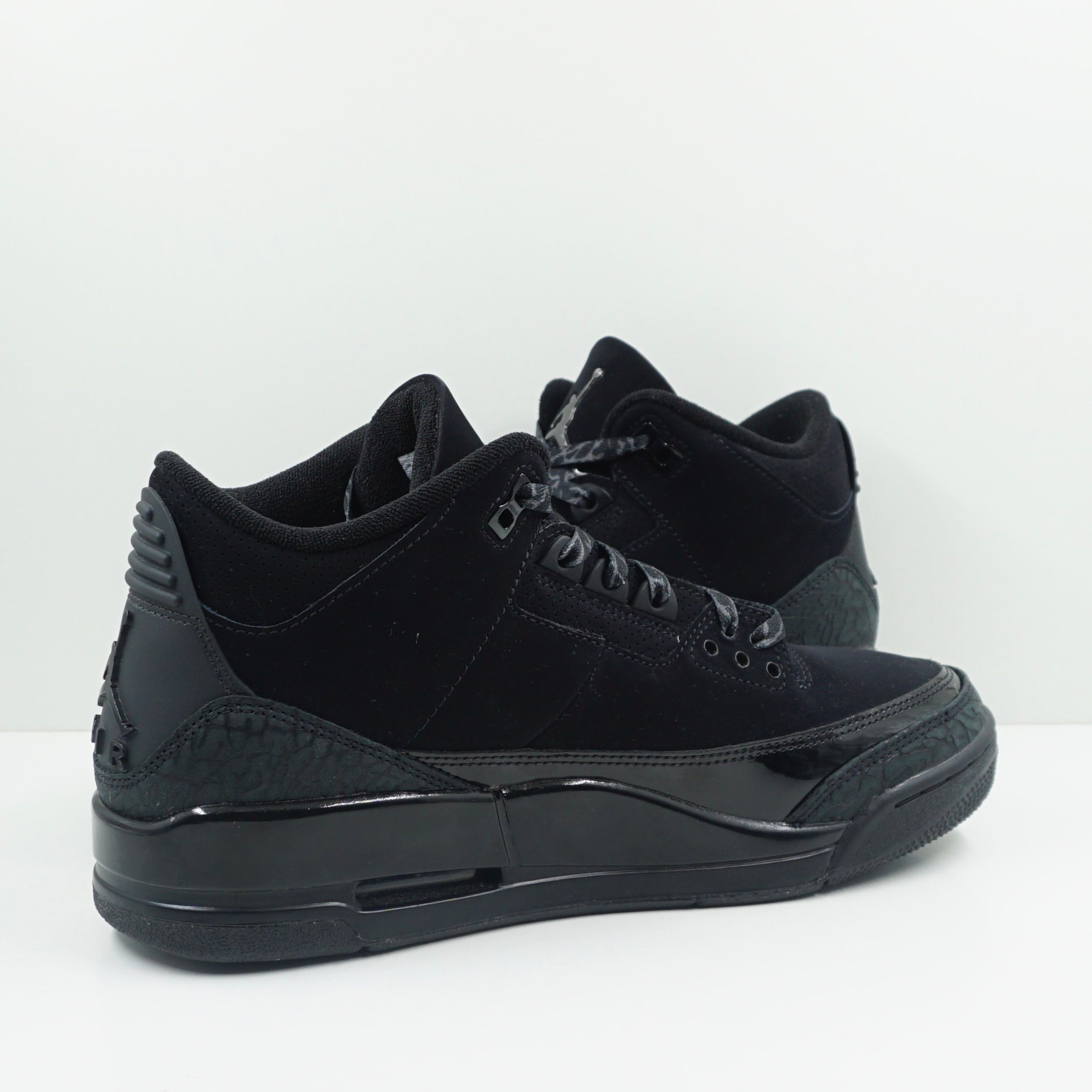 Jordan 3 Retro Black Cat (2025)