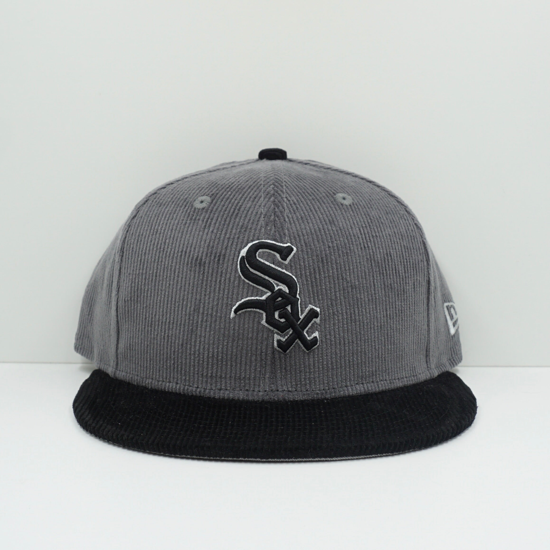 New Era Corduroy White Soxs Grey Fitted Cap