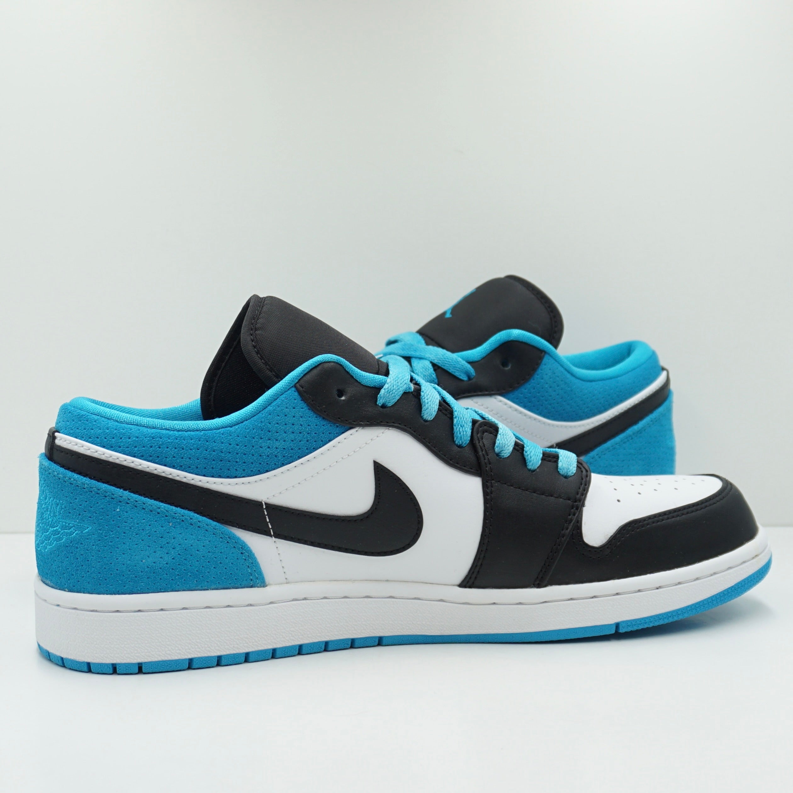 Jordan 1 Low Laser Blue