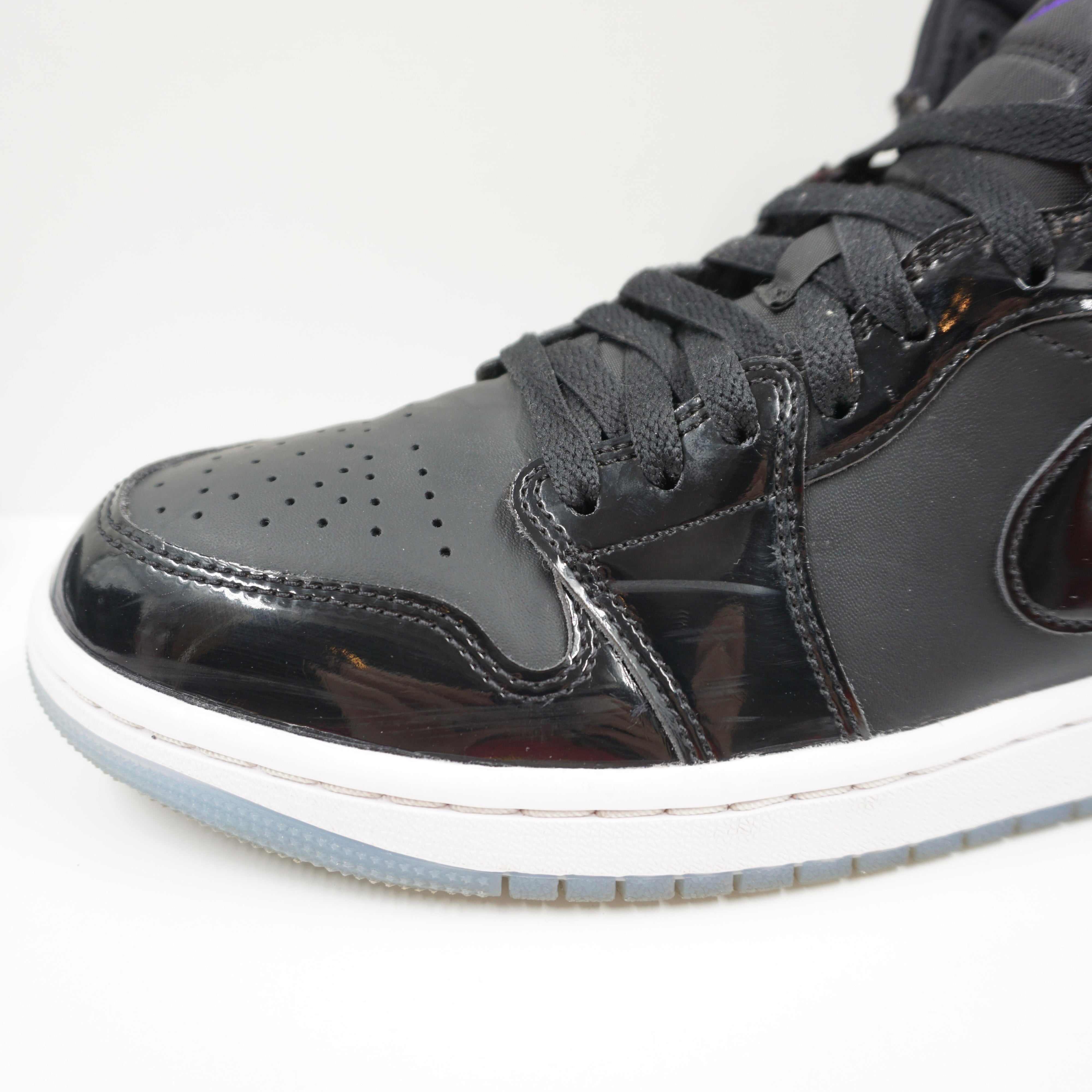 Jordan 1 Mid SE Space Jam
