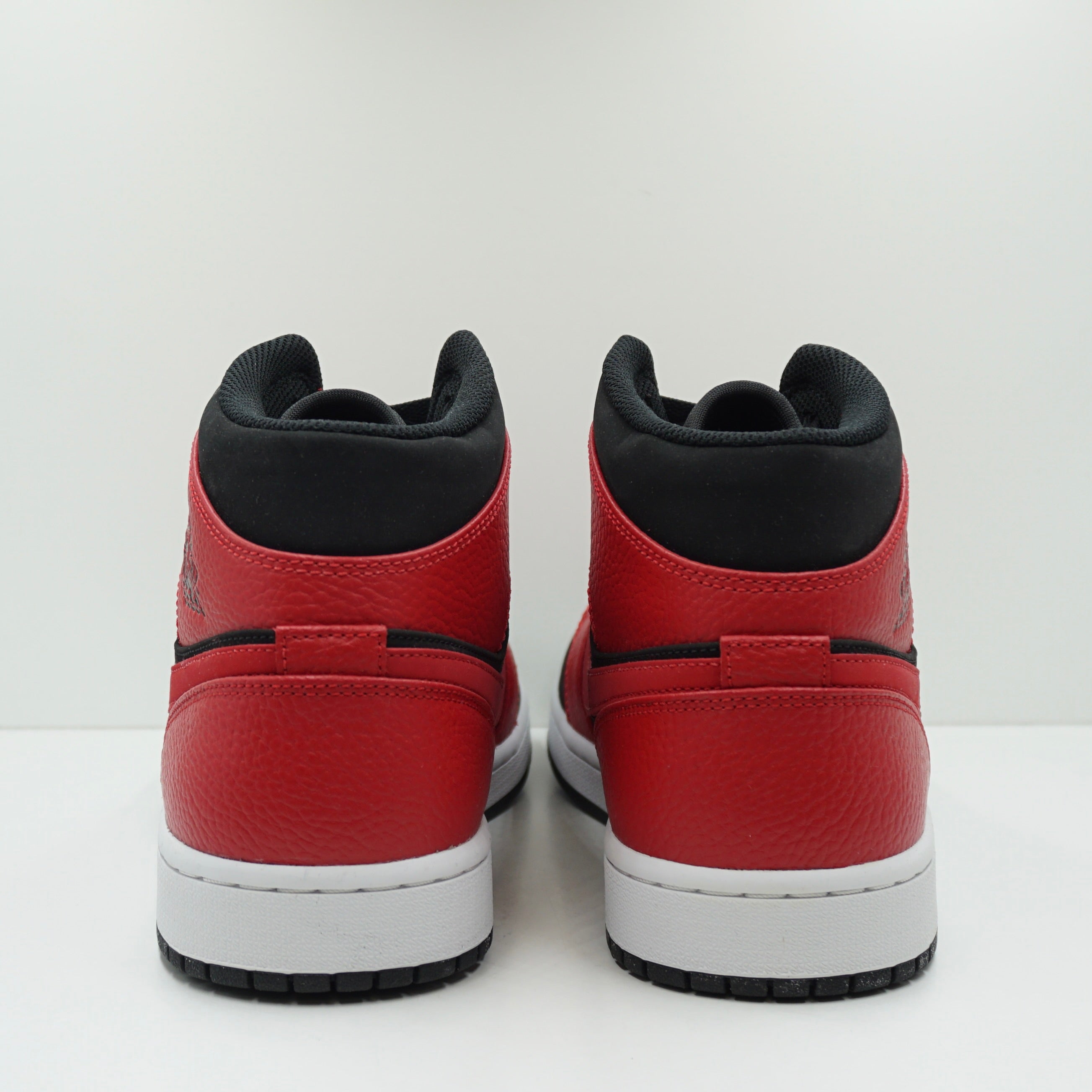 Jordan 1 Mid Reverse Bred