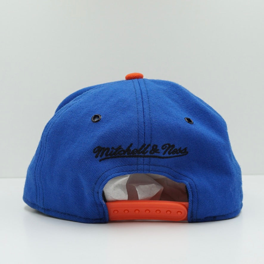 Mitchell & Ness New York Knicks Blue Snapback Cap