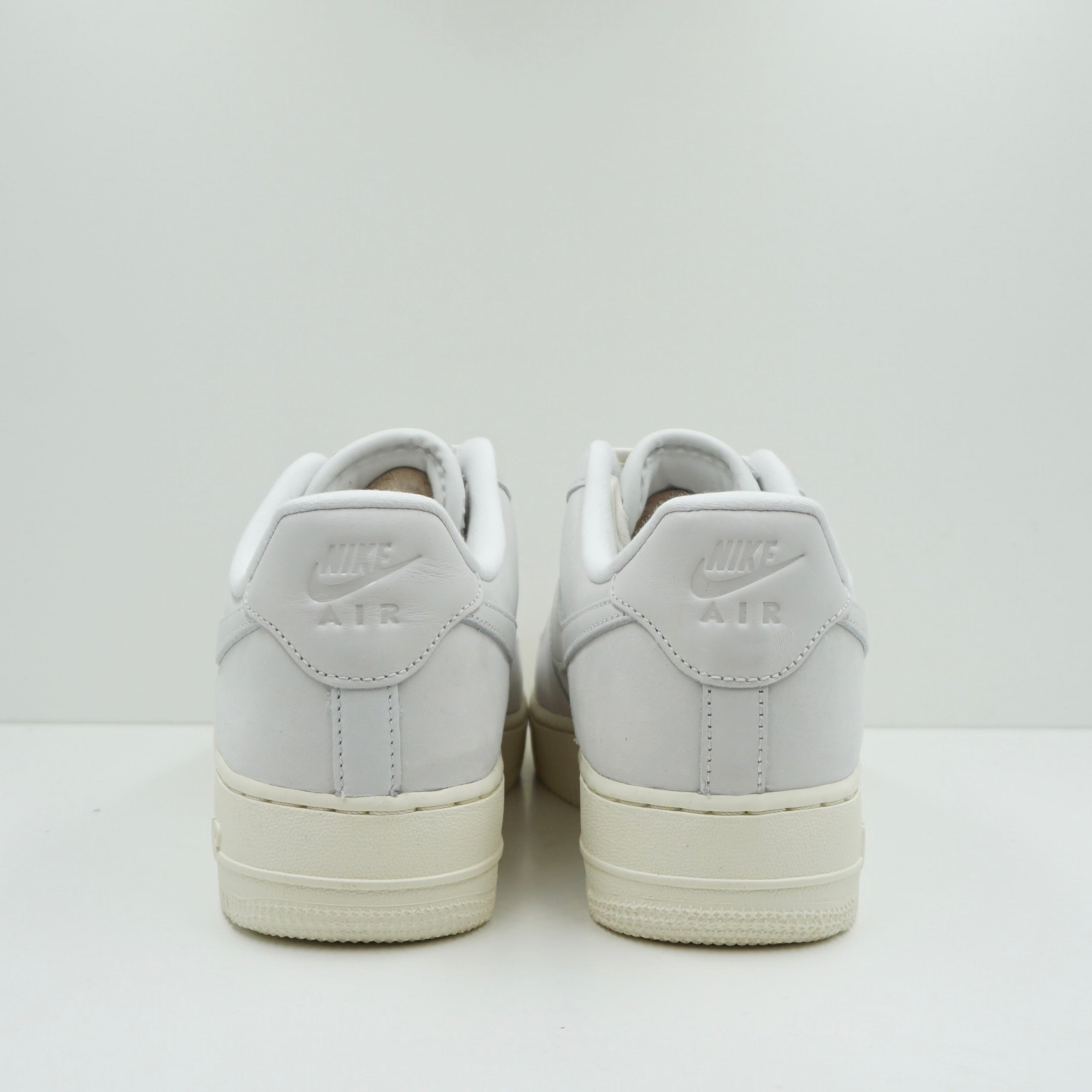 Nike Air Force 1 Low Summit White (W)