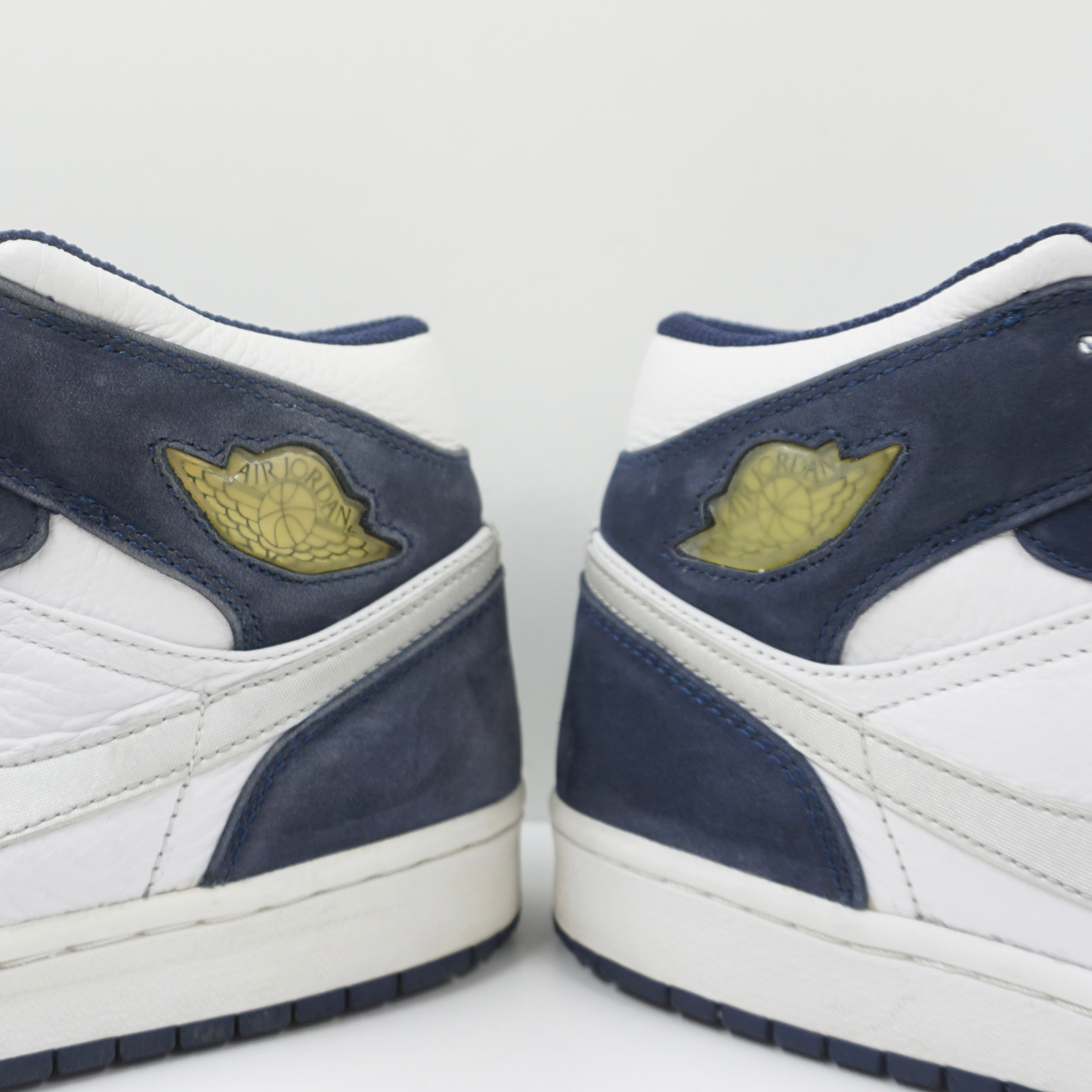 Jordan 1 Mid CO.JP Midnight Navy numbered (2001)