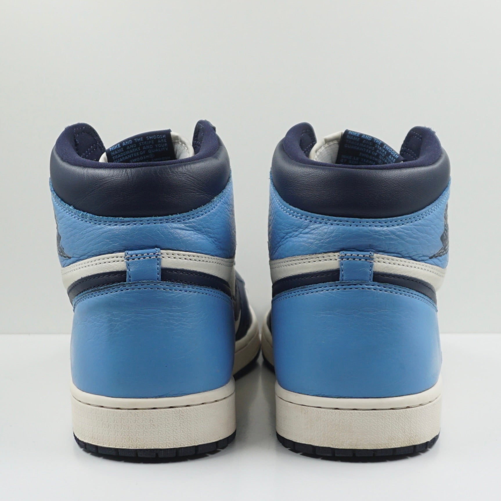 Jordan 1 Retro High Obsidian UNC