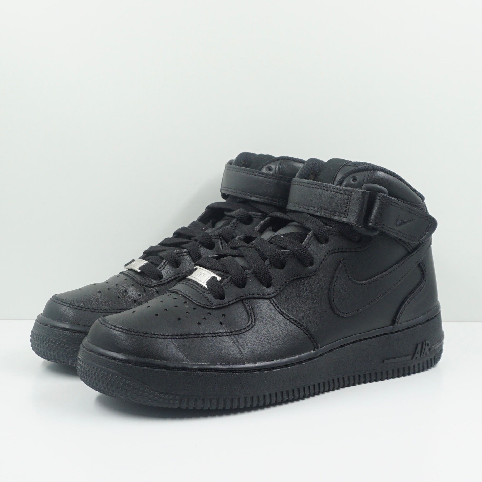 Nike Air Force 1 Mid Black (2016)