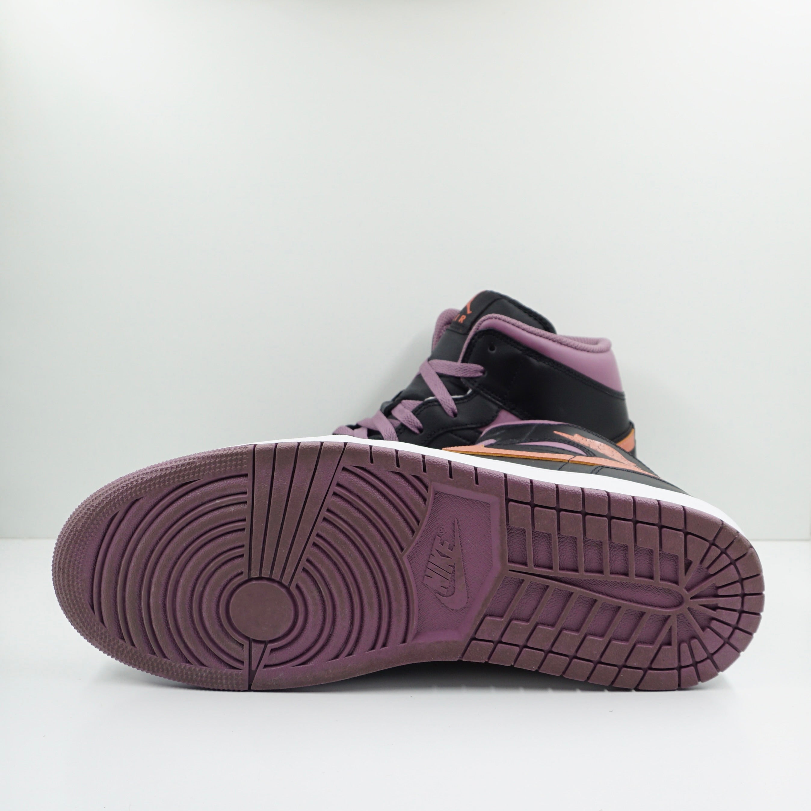 Jordan 1 Mid SE Black Sky J Mauve